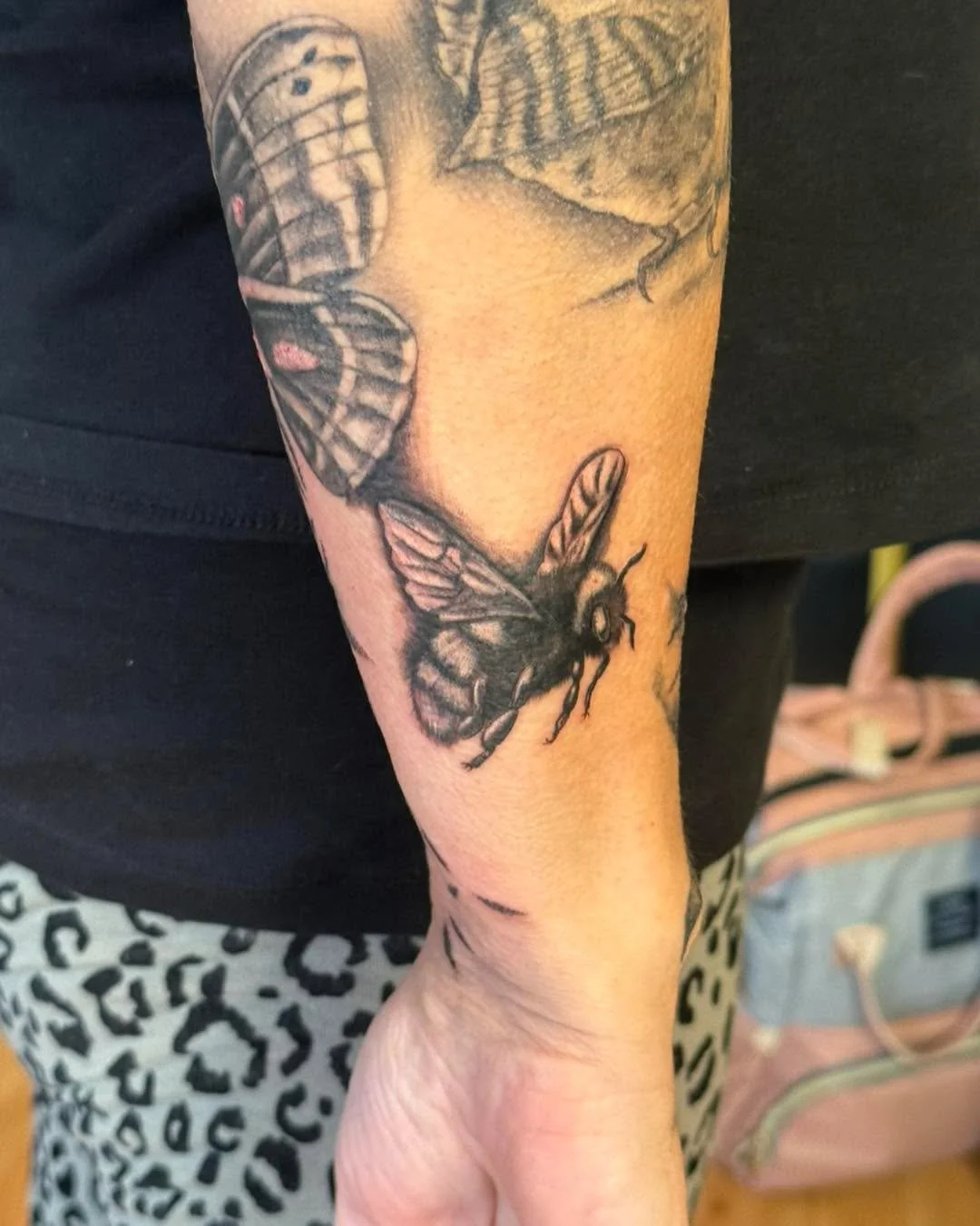 Some more realism birds friends and dotwork to fill in the background for this client done by @rain_tattoos recently! We can&rsquo;t wait to see this sleeve finished 🫶

Abbey is taking a well deserved break for a couple of weeks and will be back to 