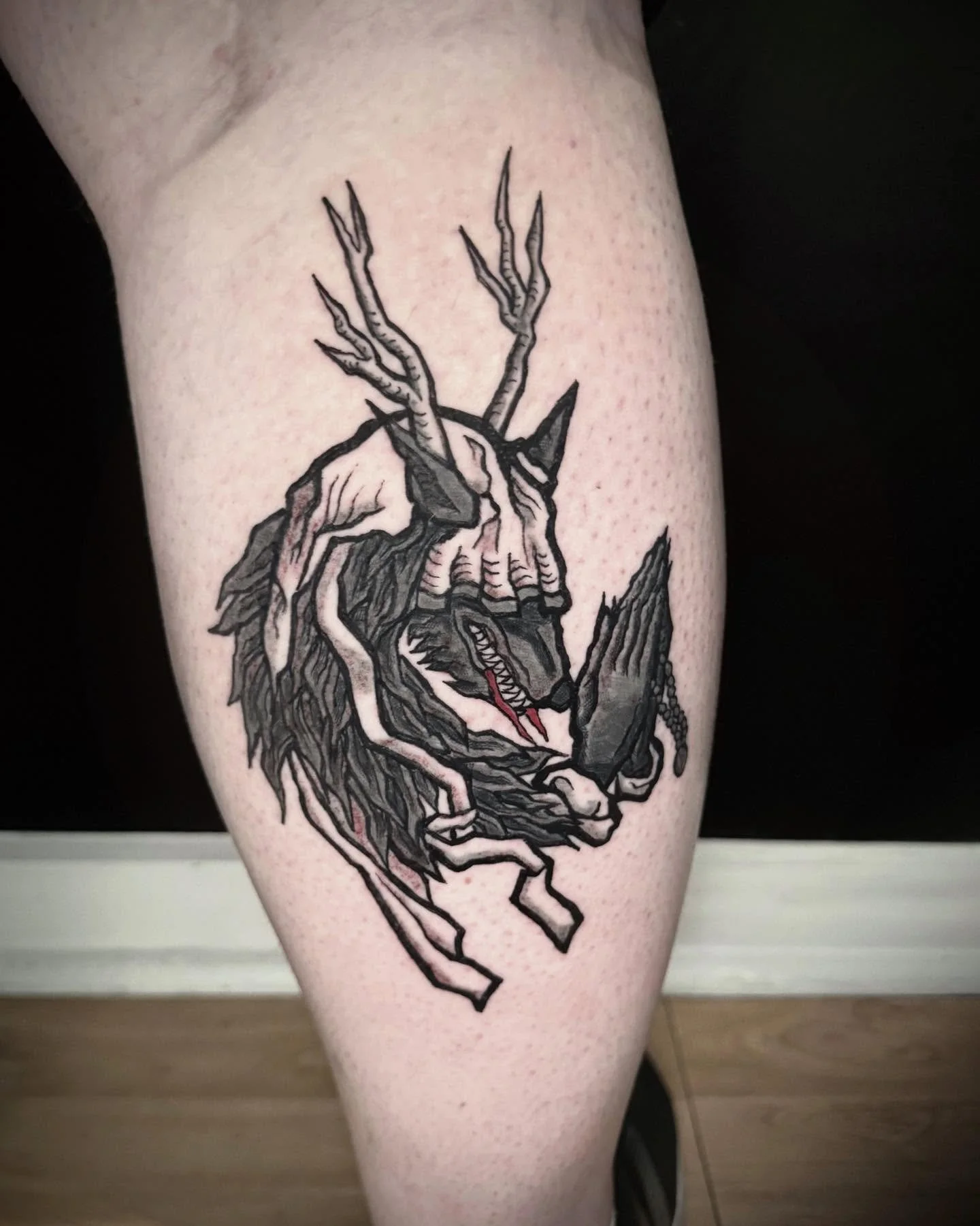 Thankyou so much @ink.by.vio . I got to do this sweet vicar Amelia tattoo! 

Bloodborne is the sickest

#adelaidetattoo #bloodborne #fromsoft #darksouls #vicaramelia 

@vintagescarecrow
@rghtstuff