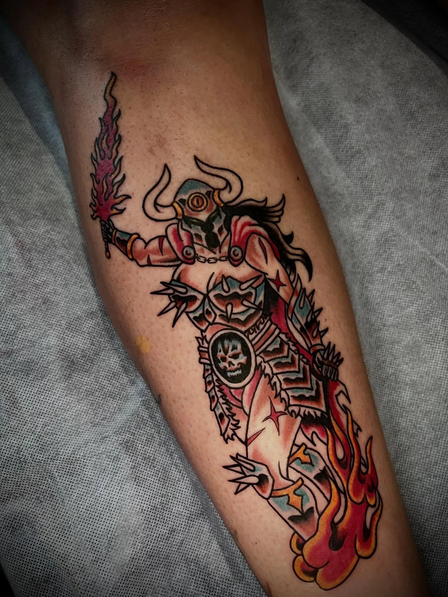 Super awesome chaos barbarian done for April! 

Thanks so much!

@vintagescarecrow 

#chaostattoo #barbariantattoo #knighttattoo #adelaide #adelaidetattoos