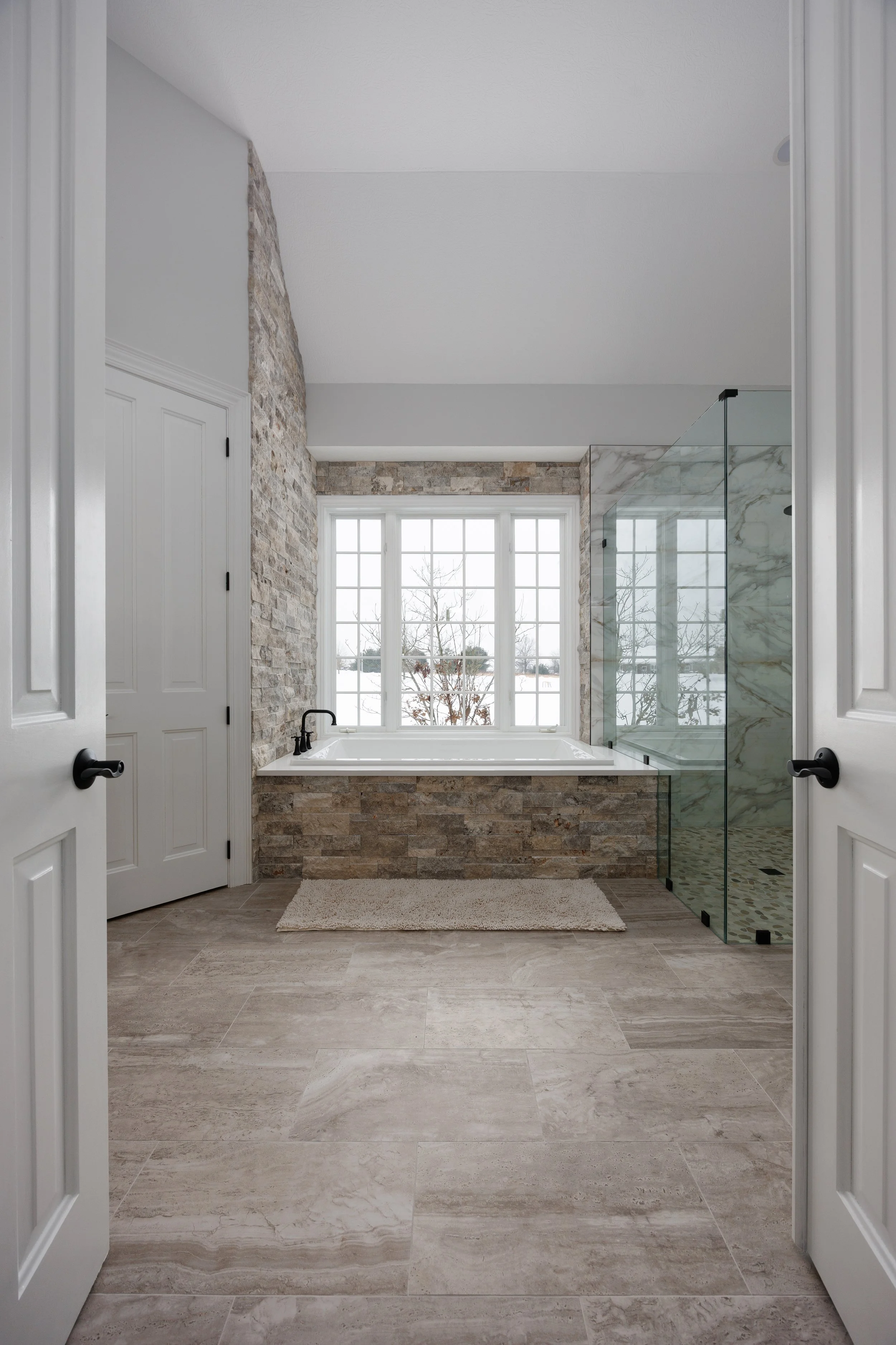 0127 3477 Blue Church Rd-1.jpg