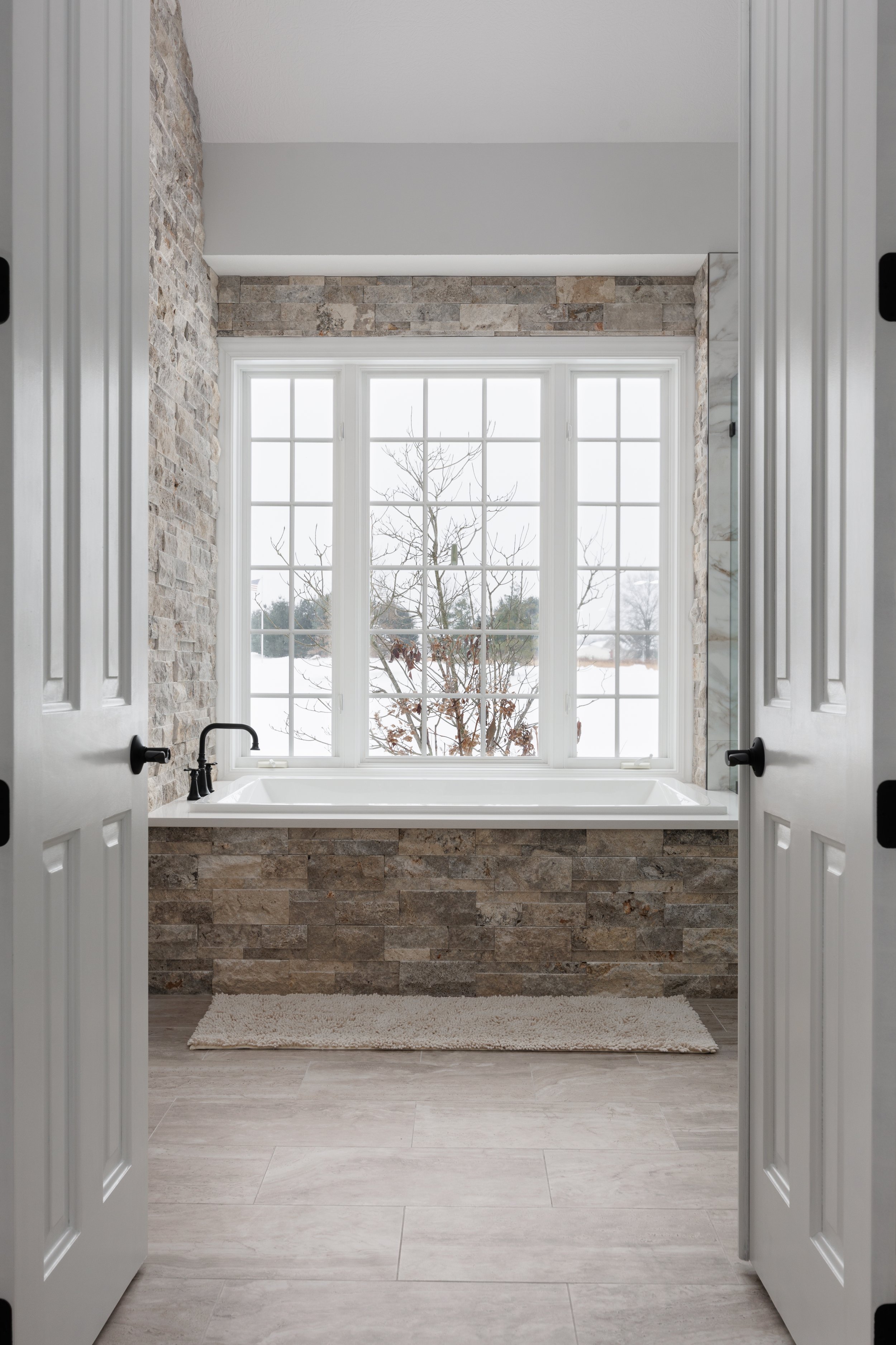 0127 3477 Blue Church Rd-2.jpg