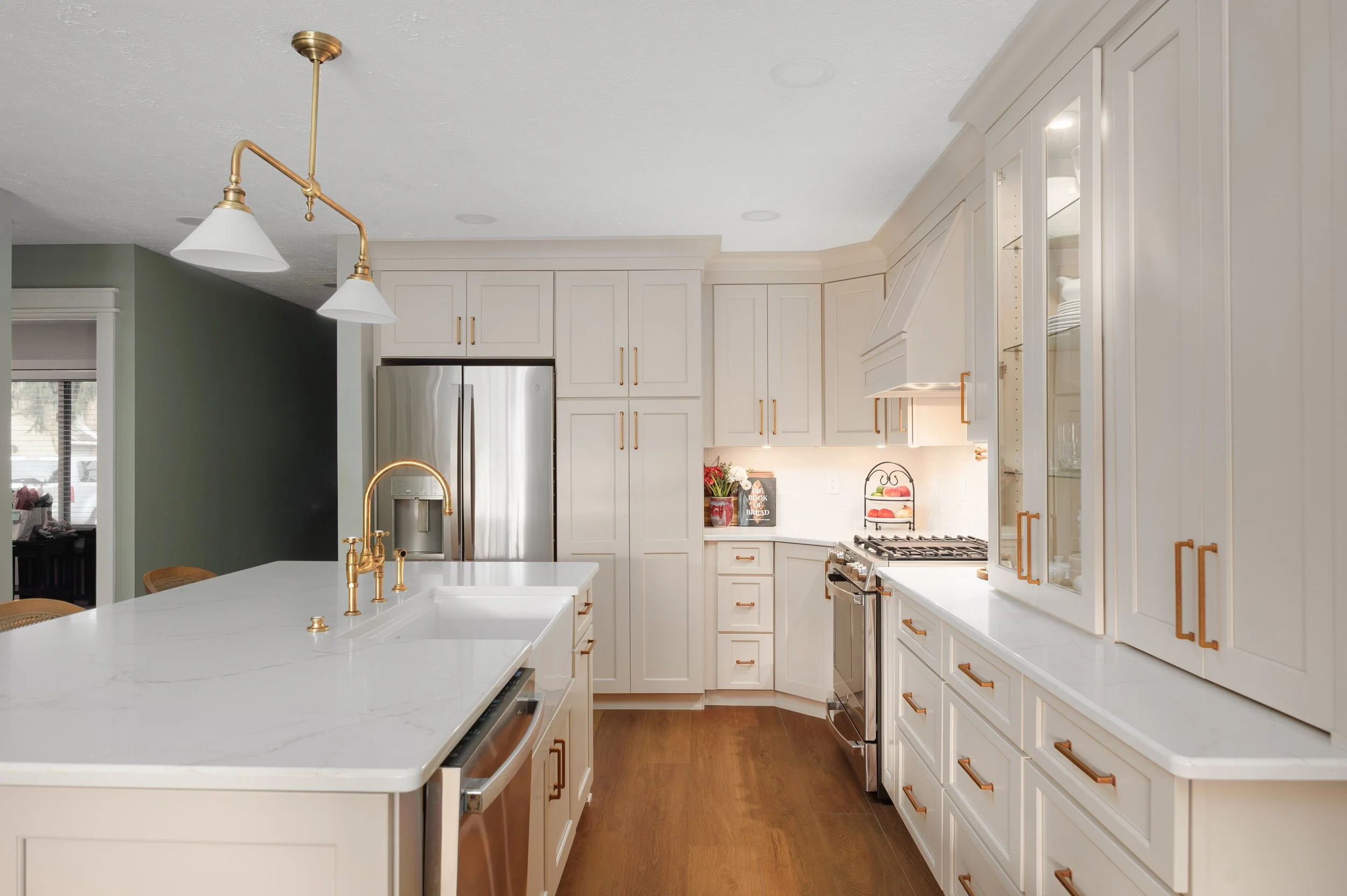 7814 Jaymes Street_03.jpg