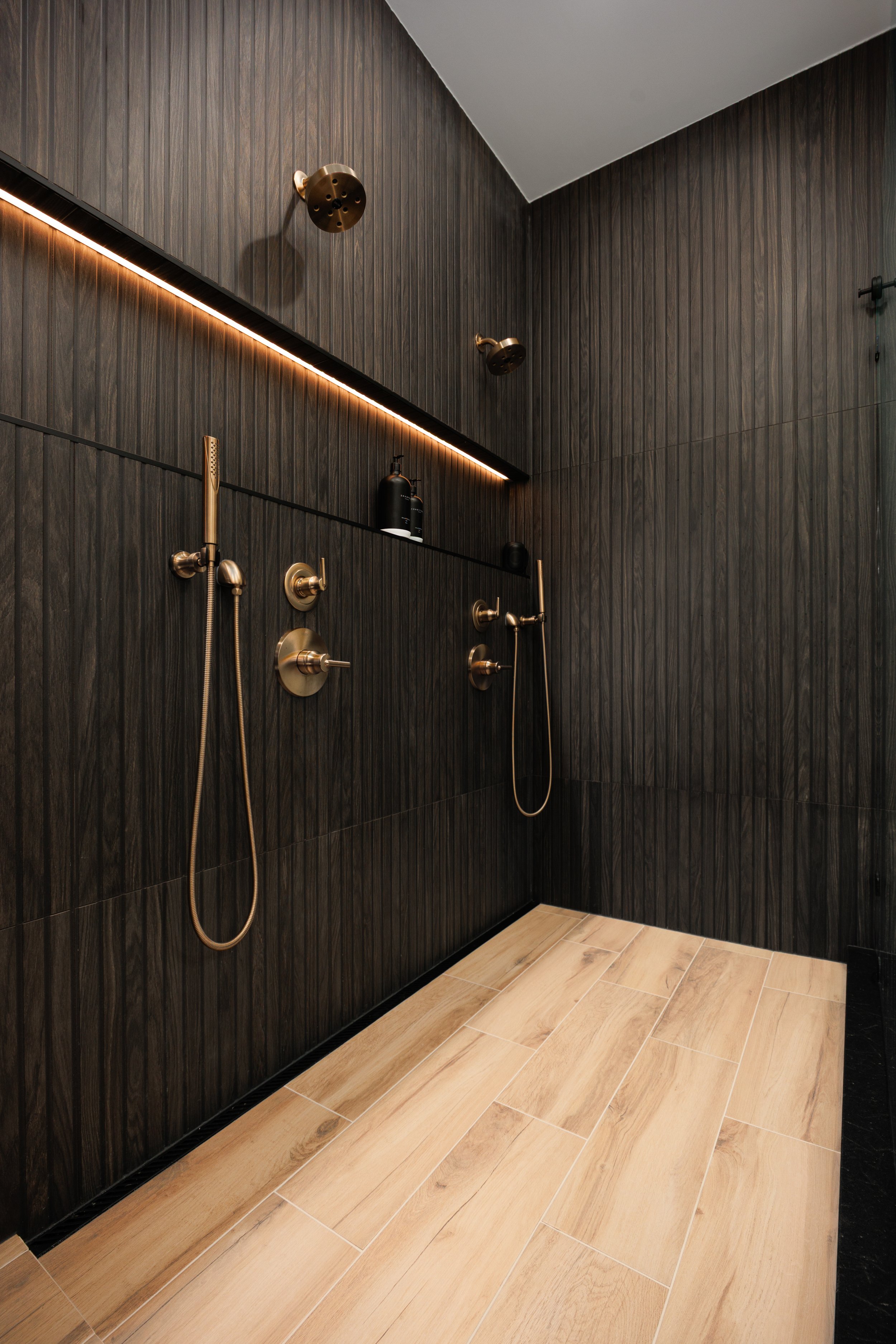 1118 Lane Woods_02.jpg