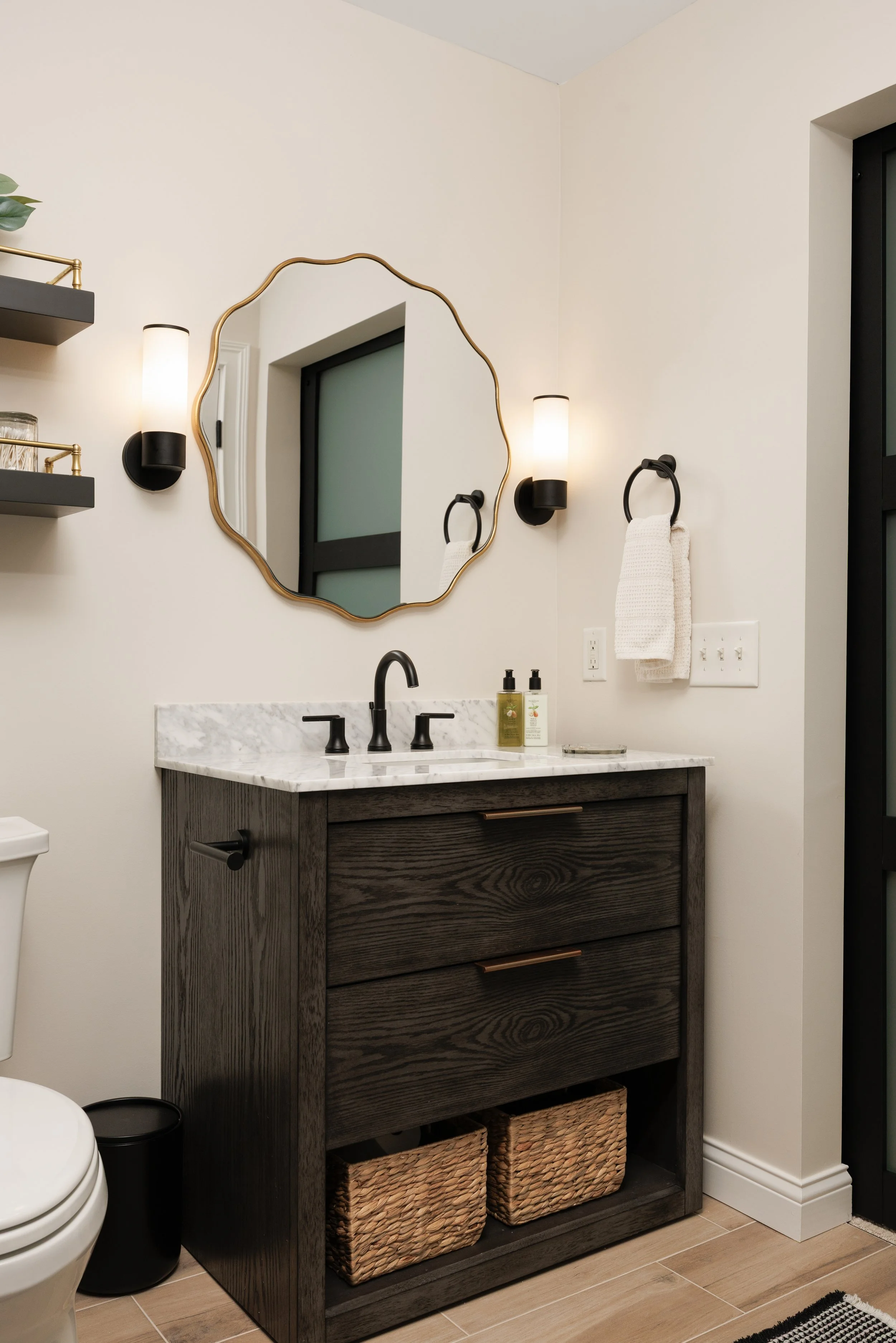 1118 Lane Woods_20.jpg