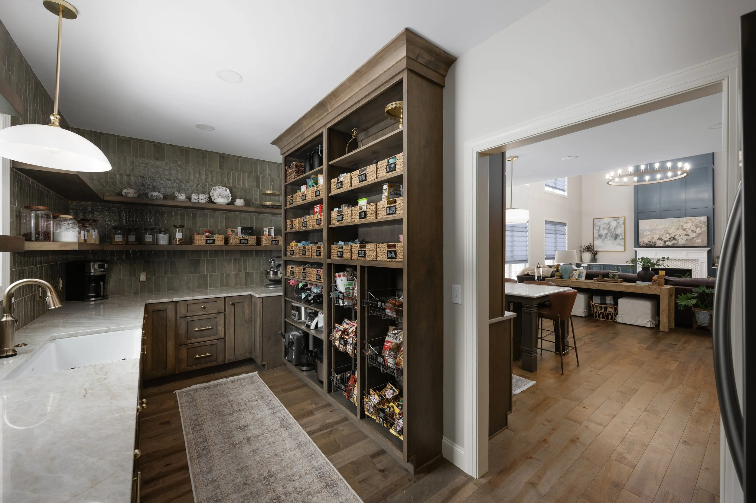 0203 140 Glyn Carin Ln-18.jpg