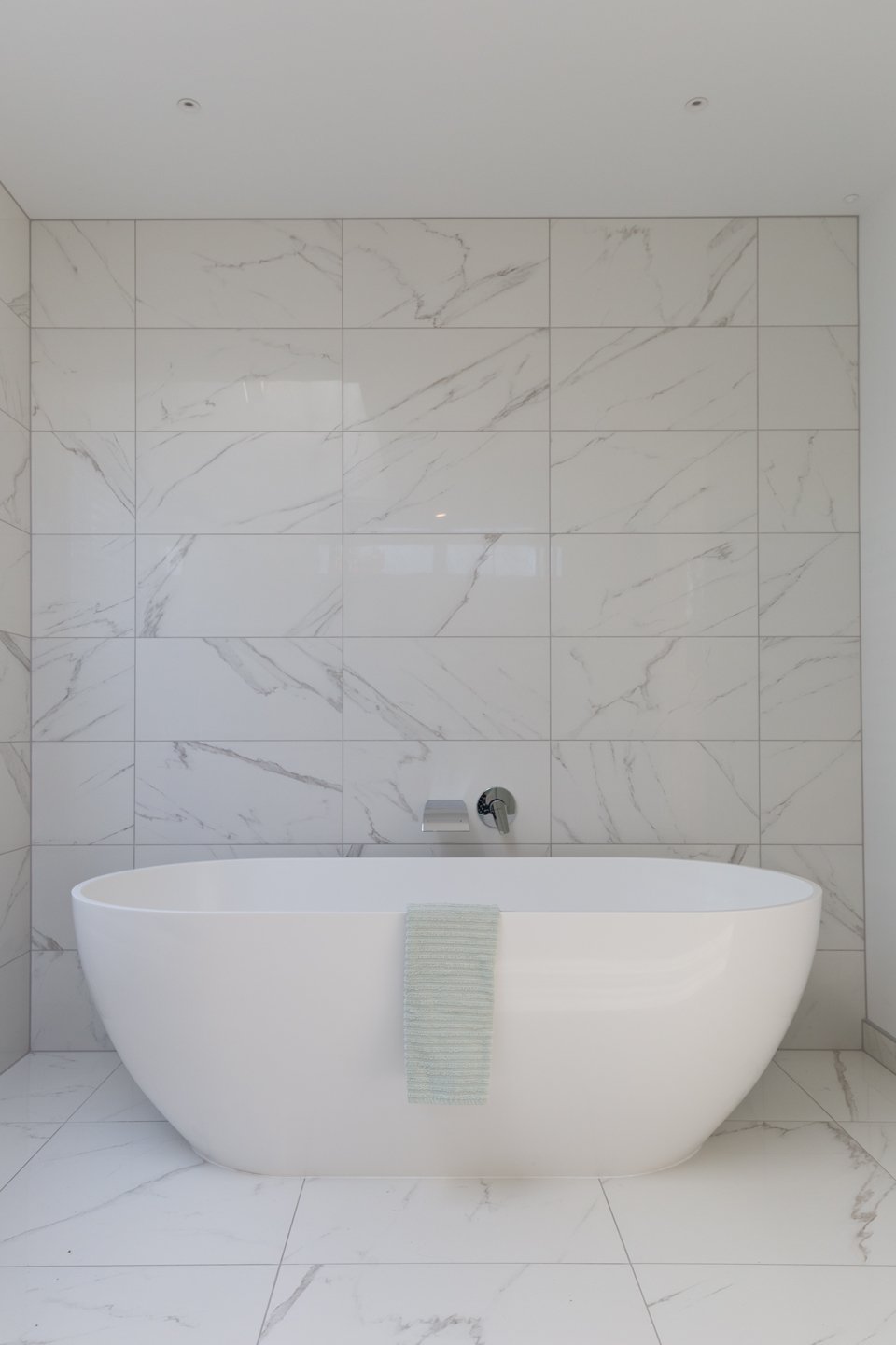 fendalton-renovation-bathroom-design-bath.jpg