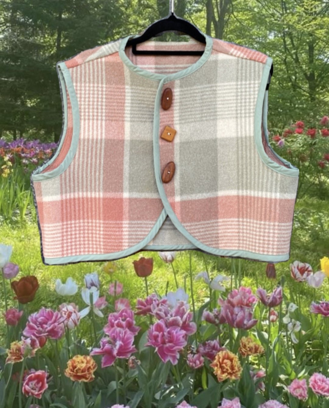 Wool Vest | Pastel