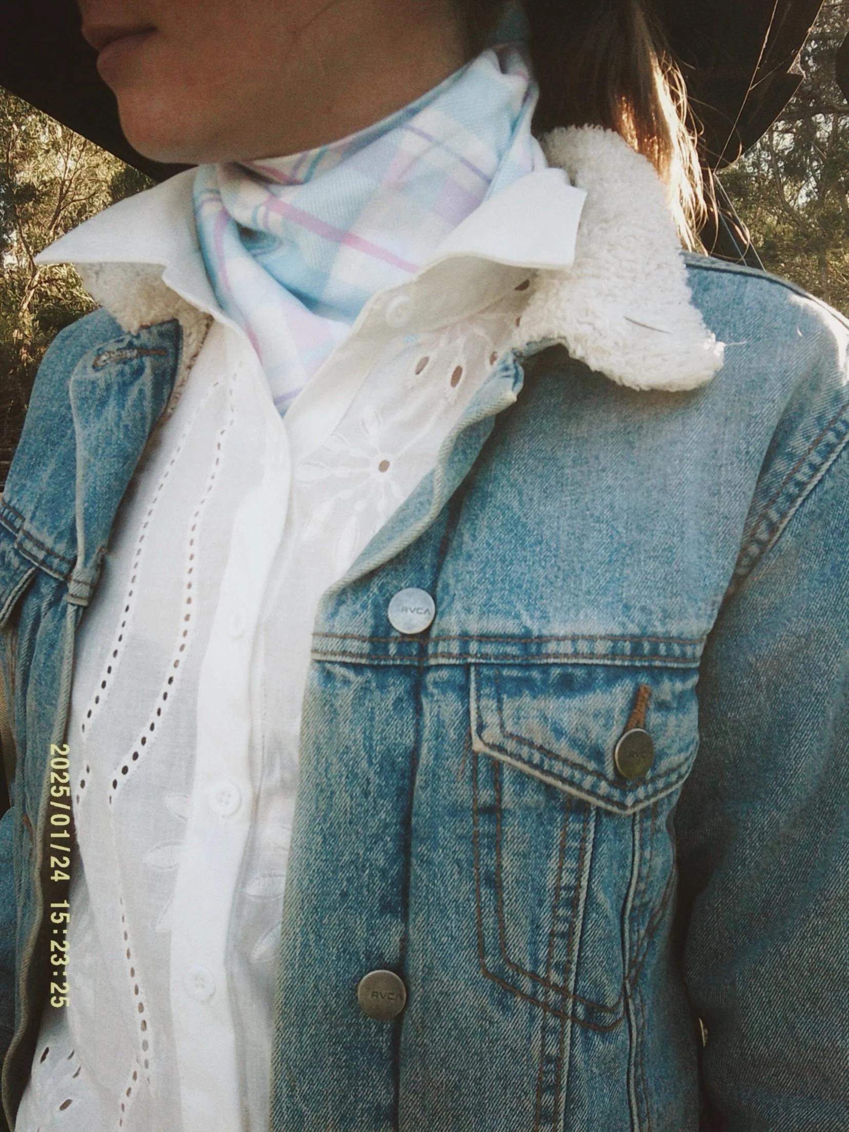 The Bonnie scarf, named after and worn by @bg_boorman herself. Rugged up and ready for the cooler days!