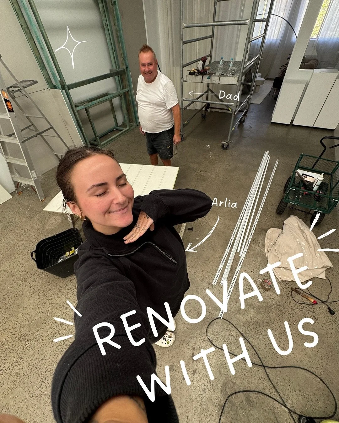 RENOVATE WITH US! We&rsquo;re building a new back drop 💅

We spent the whole of last weekend at the studio, building a new backdrop wall, and this was the fastest one we&rsquo;ve built yet. (we&rsquo;re clearly becoming pros now) 

I wanted to creat