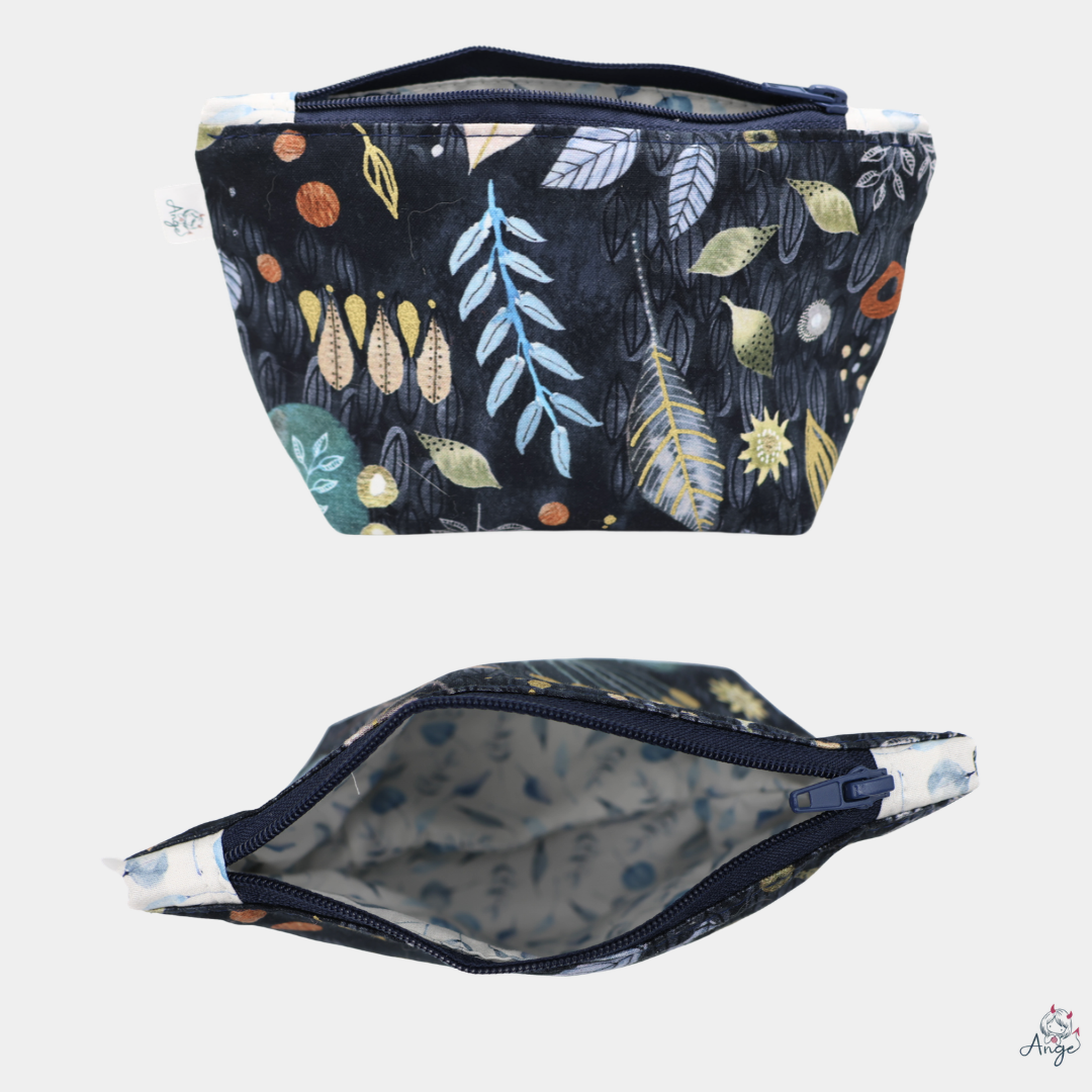 Squarespace Medium zip bleu fleuri.png