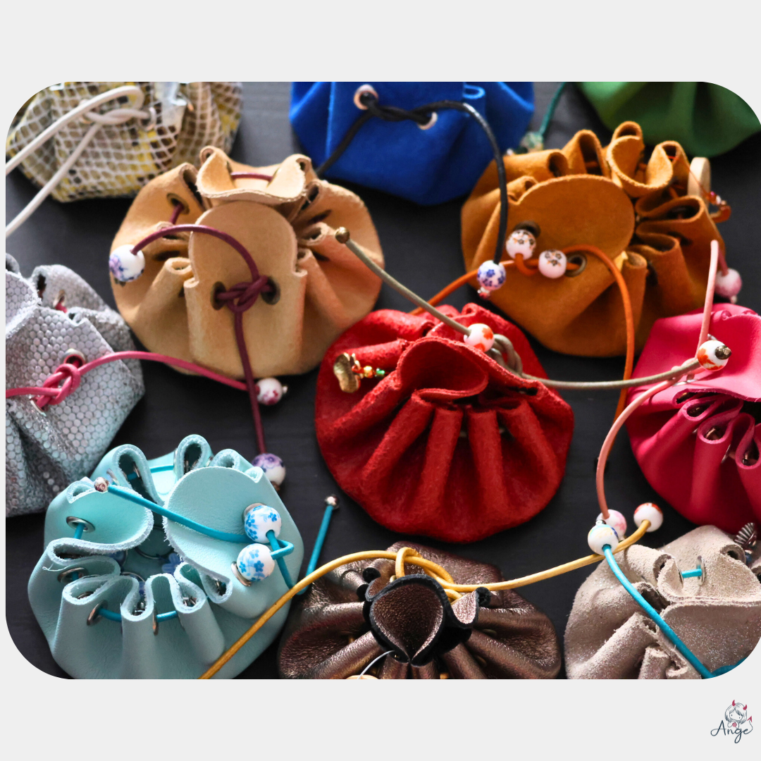 Bourse en cuir