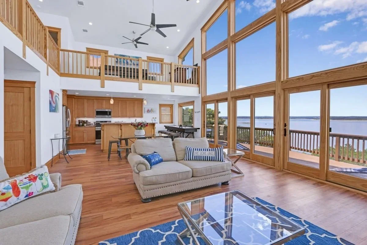 living room 3.jpg