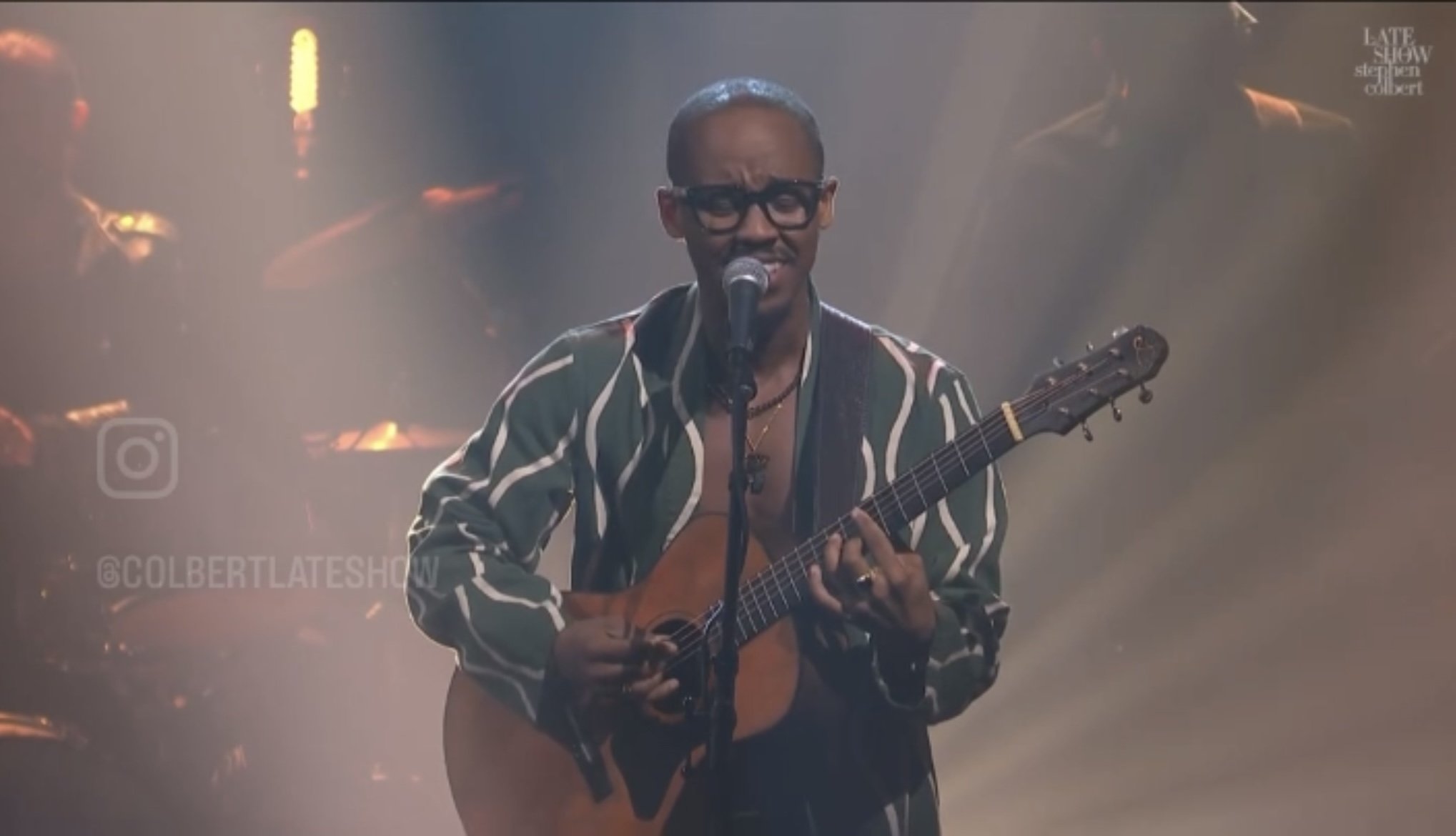 Louis Cato plays a LZ-0013 on the Late Show!
