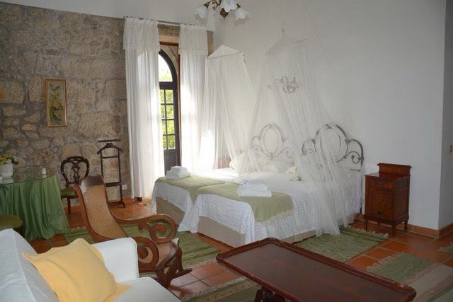 castle-fine-art-retreat-00015.jpeg