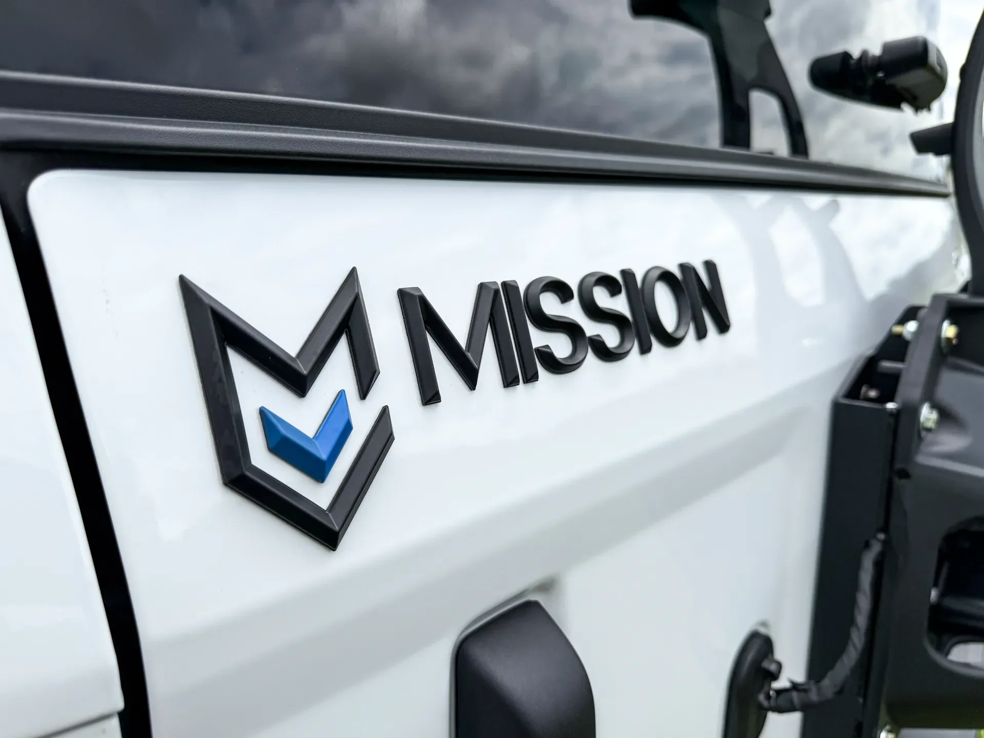 MV25 Bronco_Gal-2.webp