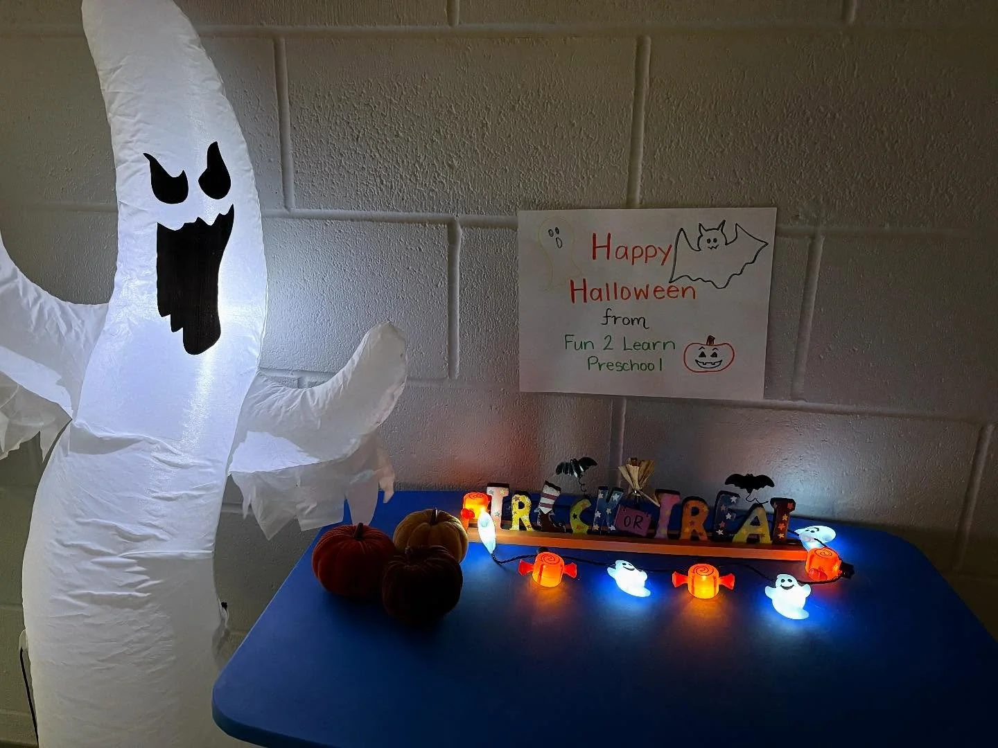 Our cute little pumpkins have had a spook-tacular week! 🎃They’ve been busy creating silly, spooky crafts and exploring with their creativity, science and “pinchy” fingers 👻 A special thank-you to our parents for the yummy snack do