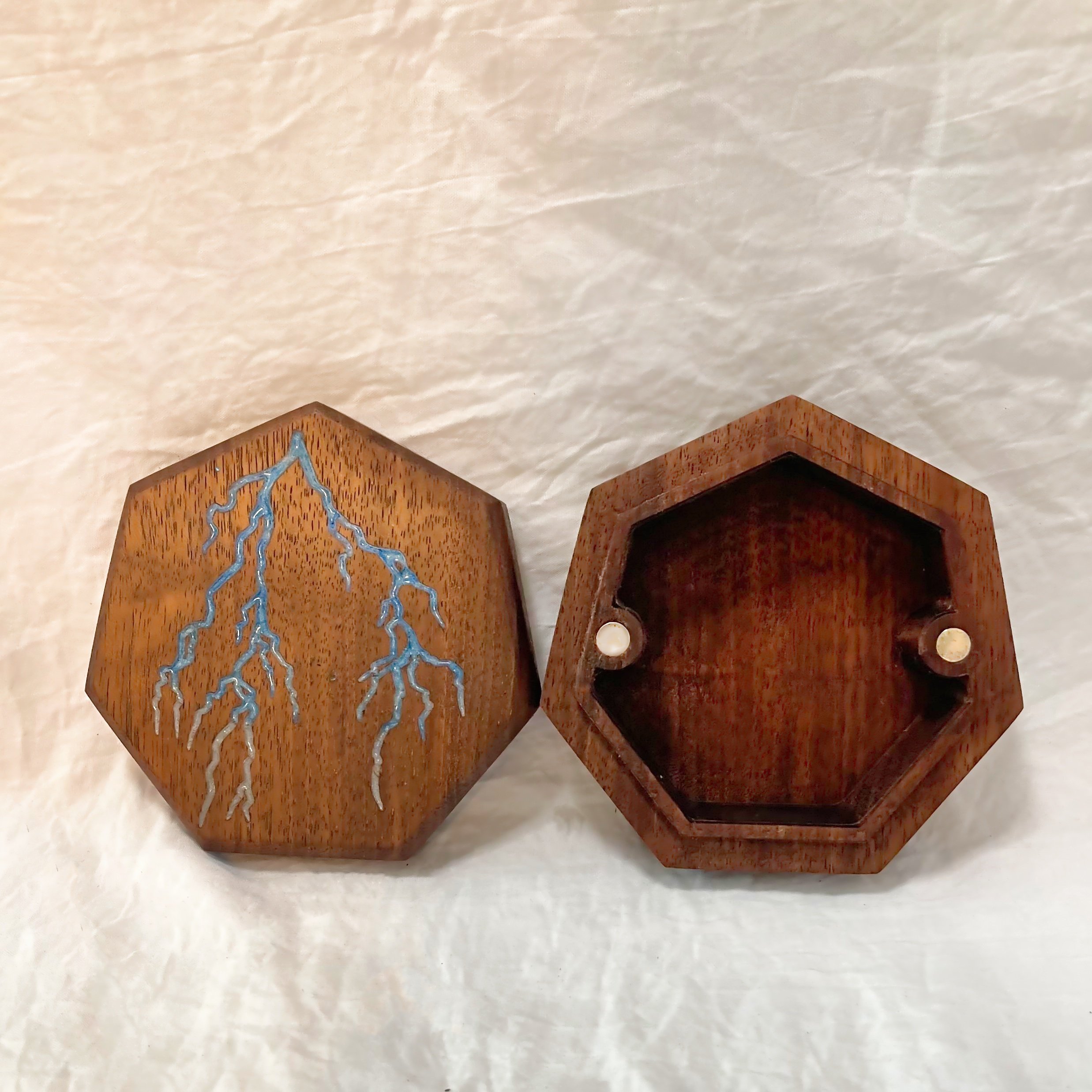walnut dnd dice box resin inlay lightning bolt.jpeg
