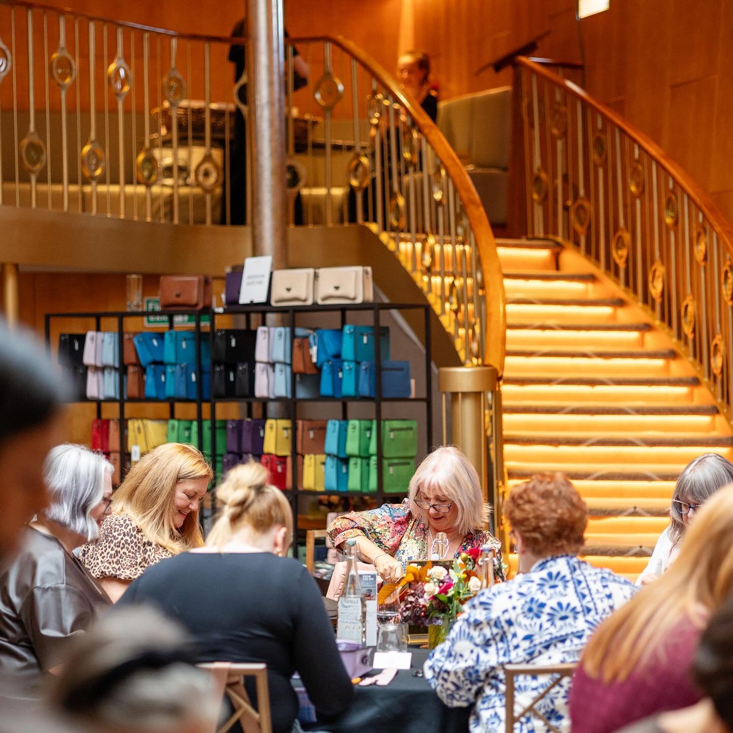 #islanderuk #islanderukltd #islanderworkshopexperience #fingaledinburgh #harristweed #interiorphotography #eventphototography