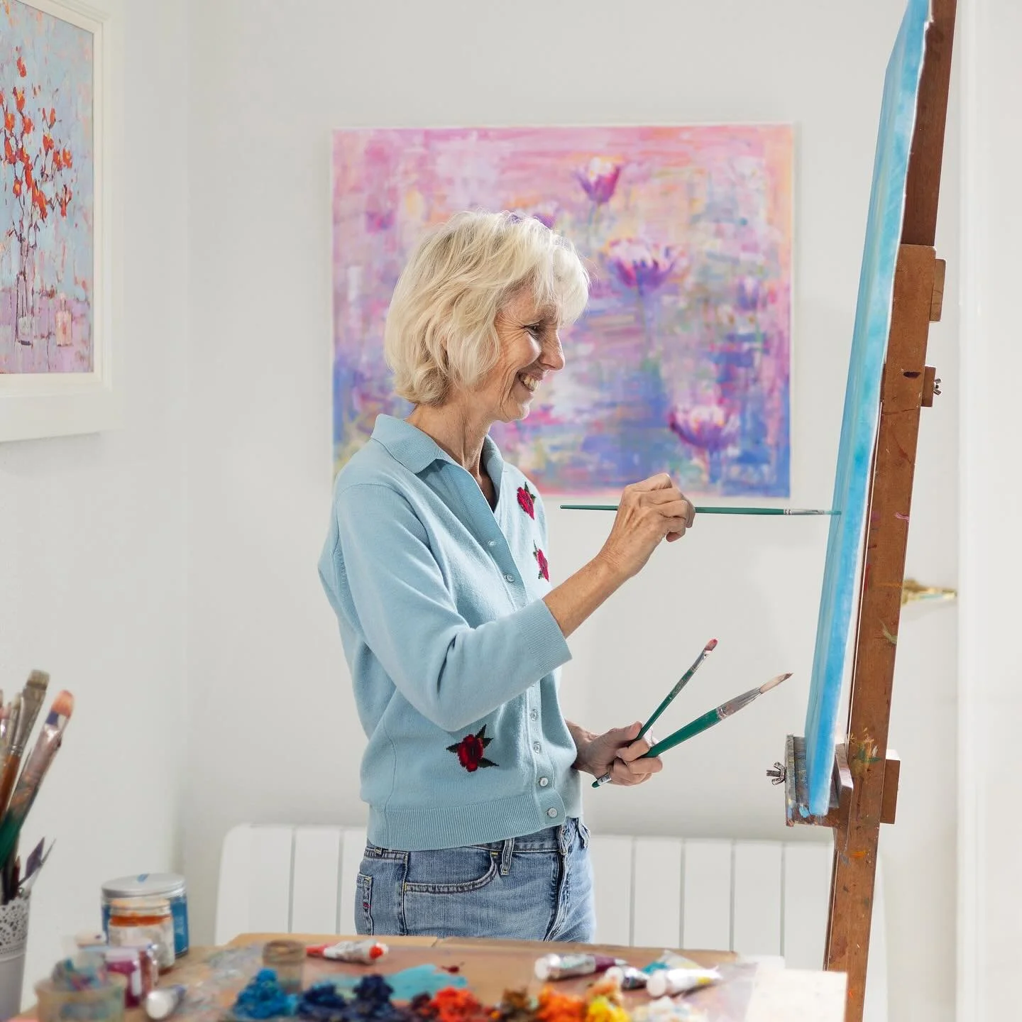 #jackiephilipartist #artistatwork🎨 #artist #portraitphotography #portraitofanartist #artiststudio #portaitphotography