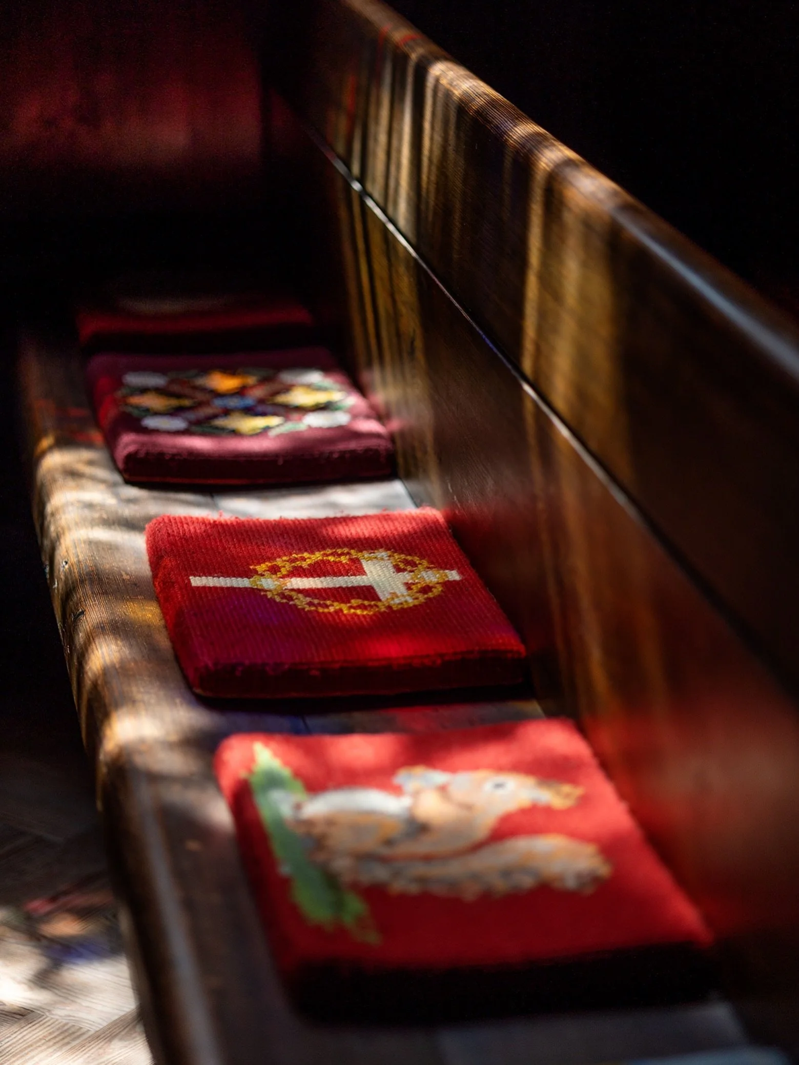 The Church of St Ebba, Beadnell, Northumberland. #stebba #stebbaschurch #beadnell #northumberland #churchpew