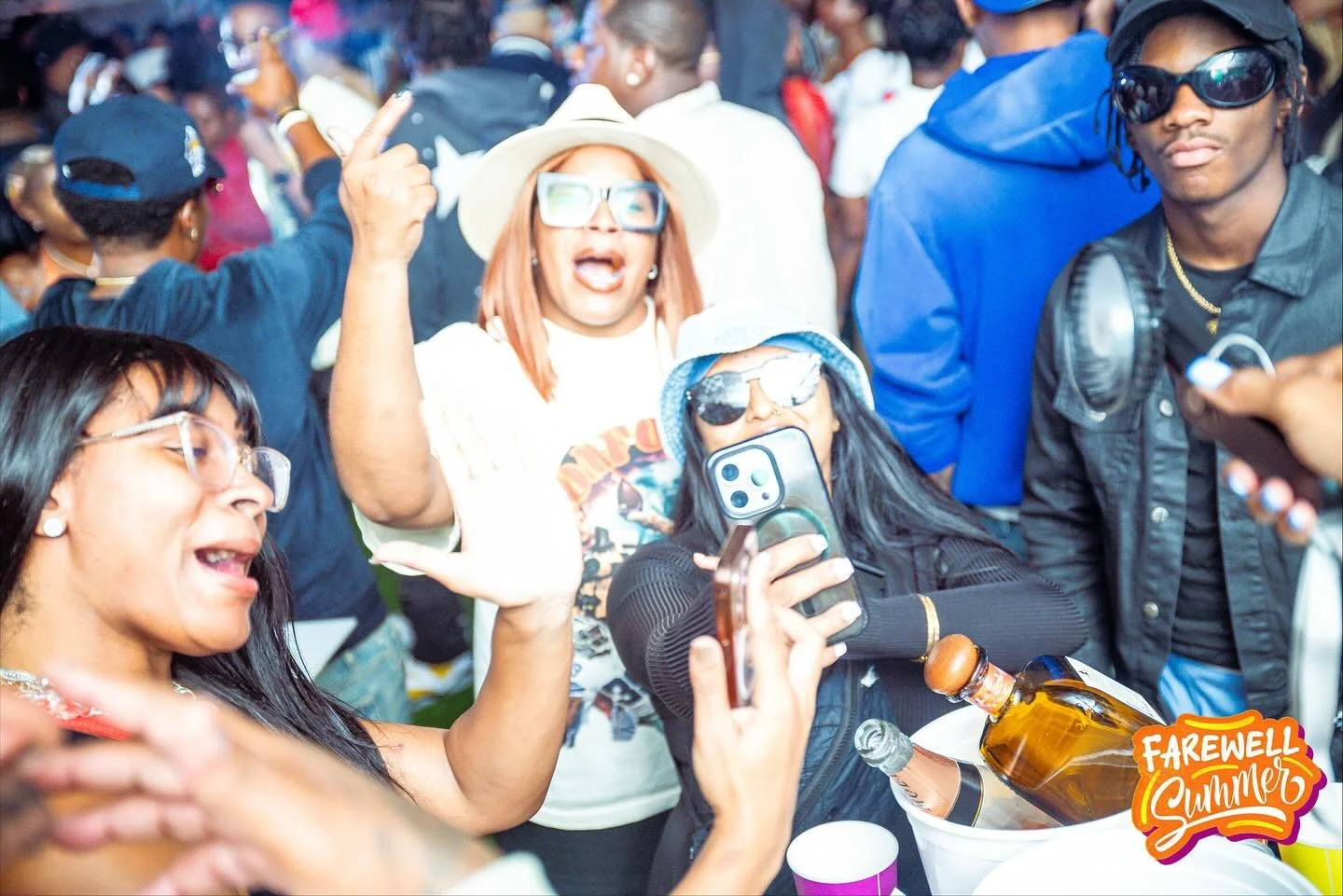 🌞 Brooklyn, It’s Time. Tomorrow We Close Out Summer The Right Way.
The Vibes Are Set, The Energy’s High, And The Crew Is Pulling Up Heavy.
This Isn’t Just Another Event—It’s The Final Chapter Of Summer 2025. ✨
🍹 Goo