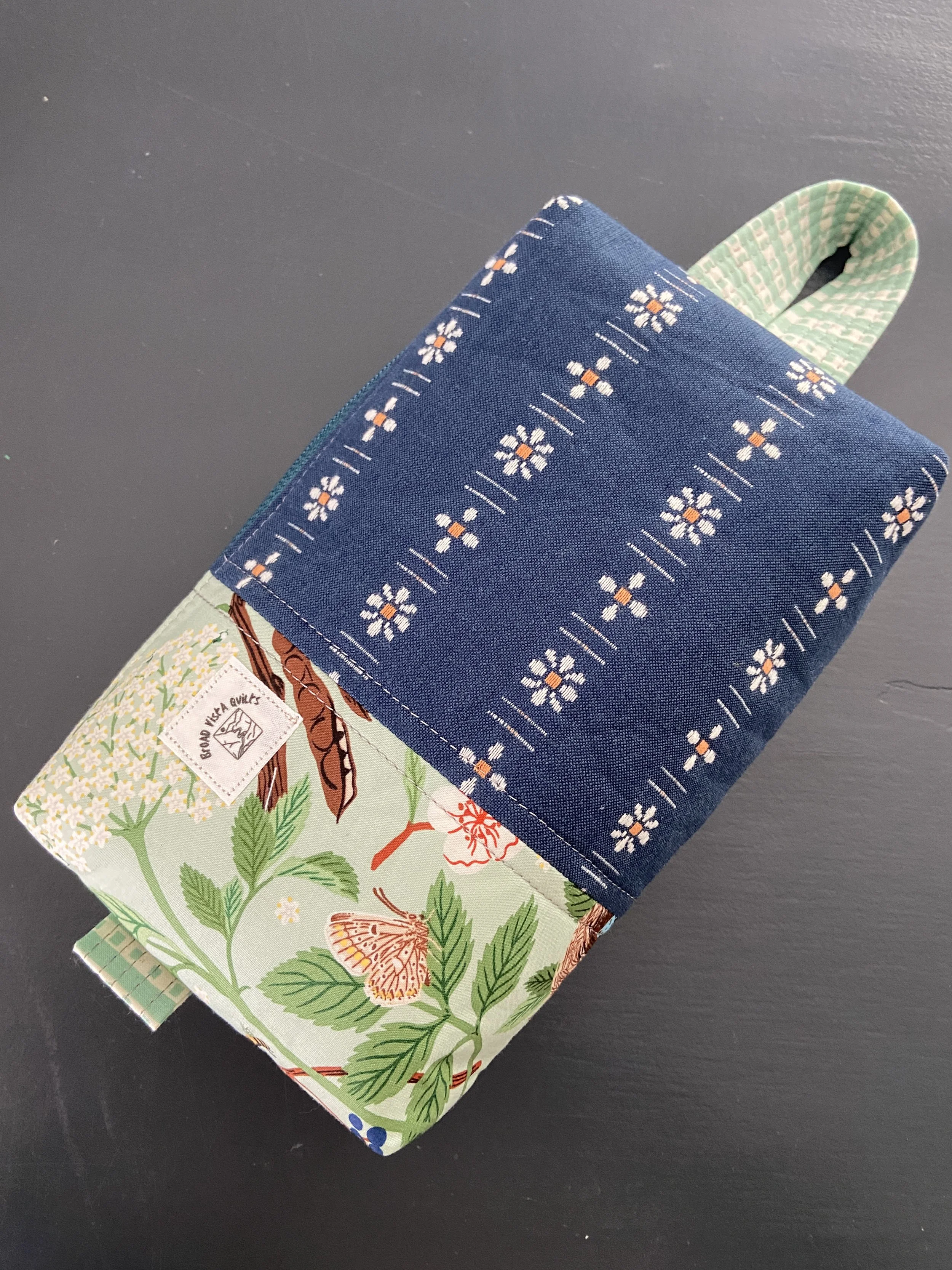 Blue Flowers & Forest Toiletry Bag