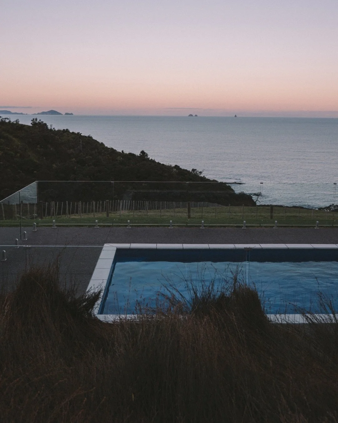Your invitation to unplug this long weekend. Last-minute stays available on our site, for those idyllic &lsquo;out of office days&rsquo;. We hope to find you here.