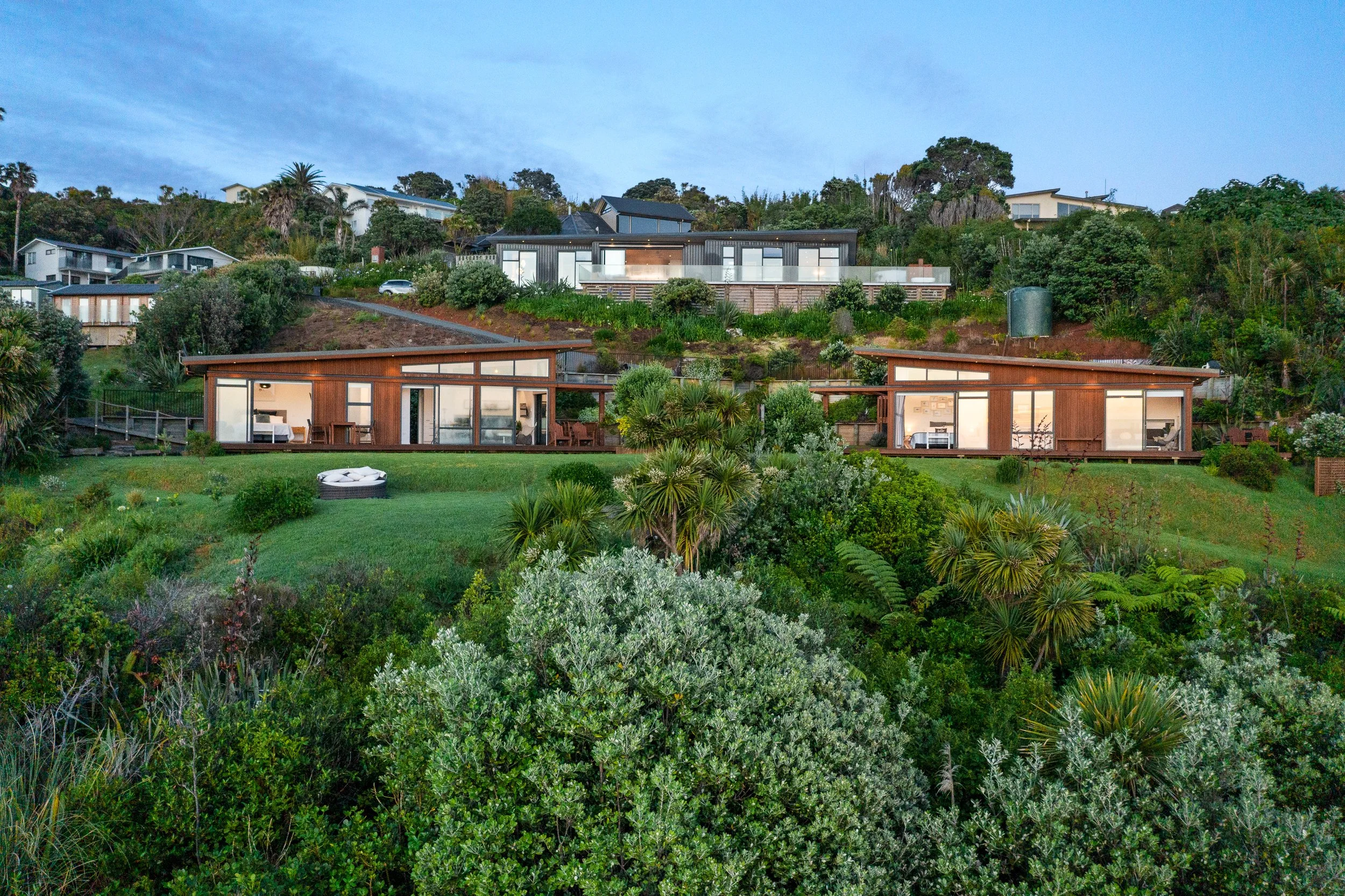 Knights in Residence Studio - boutique accommodation overlooking the Poor Knights Island hosted by ULA Stays