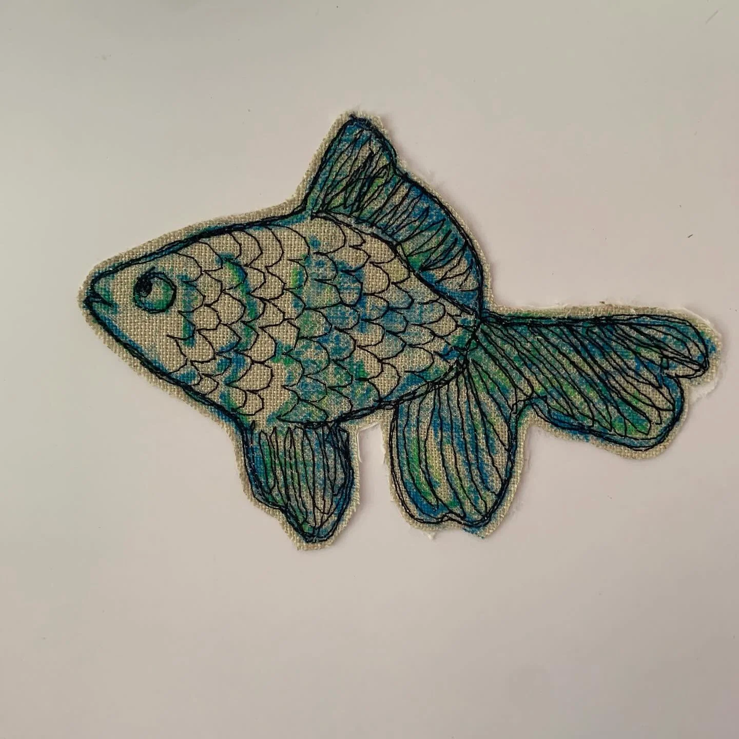 Dennis has his serious game face on, Maude&rsquo;s trying not to honk every time she &lsquo;skips&rsquo; him &amp; Francine - their shiny blue and green fish friend - is calmly pretending she didn&rsquo;t just drop +4 again &hellip;