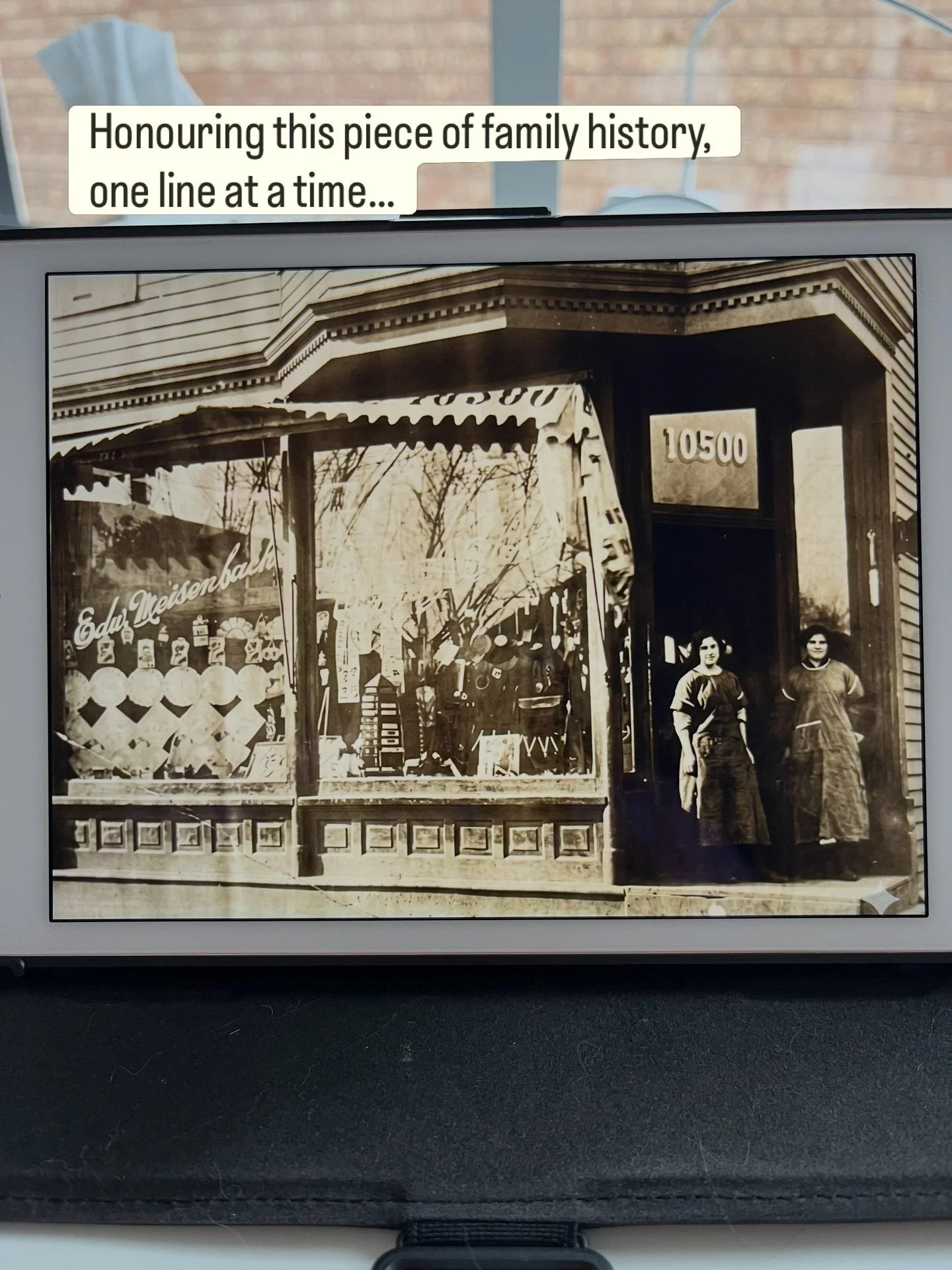 So excited to be able to finally share this special portrait with you - almost as excited as I was to draw it!

This place was my client&rsquo;s great grandparent&rsquo;s shop - a treasured part of family history and Chicago history dating all the wa