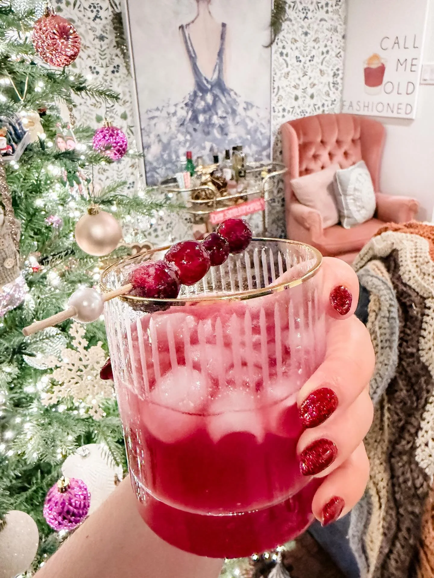 Merry Christmas from our bar cart to yours! 🎄