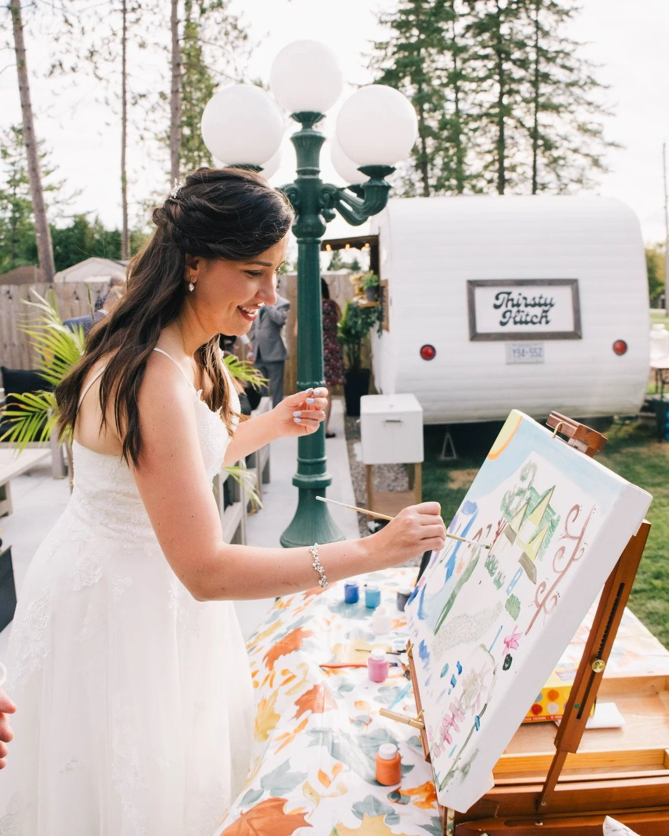 We make a great backdrop for your picture-perfect wedding day 💕 

We can't wait for another season of meeting creative new couples and celebrating their unique love stories. We still have a few dates available, so reach out if you want to have the T