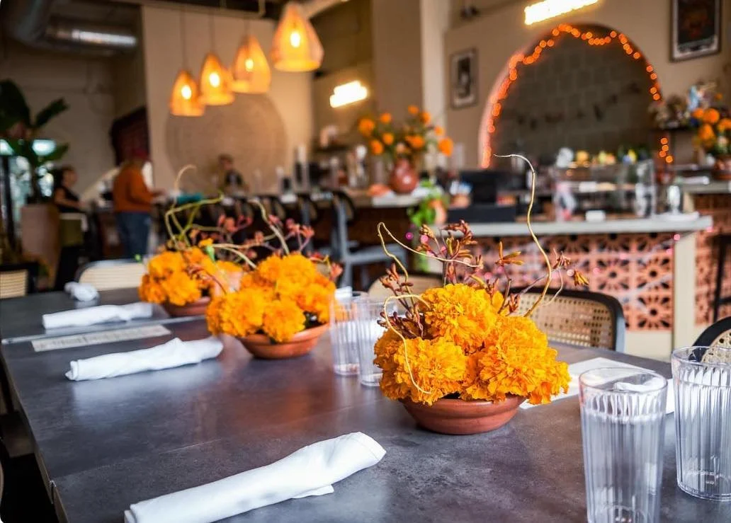 A huge thank-you to Sahrash of @orion.floralstudio for creating the stunning floral pieces that truly brought our event to life. Your talent and vision made everything unforgettable. 🌿✨

#SiouxFallsCommunity #Bibisol #SmallBusiness #AuthenticMexican