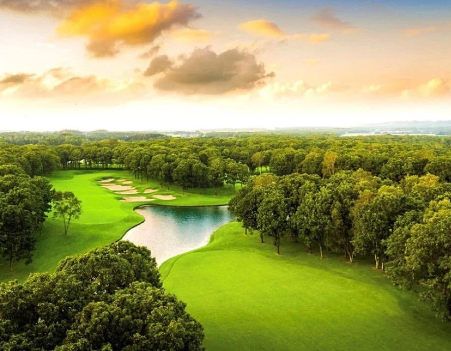 Ladies Golf Tours.  Japan