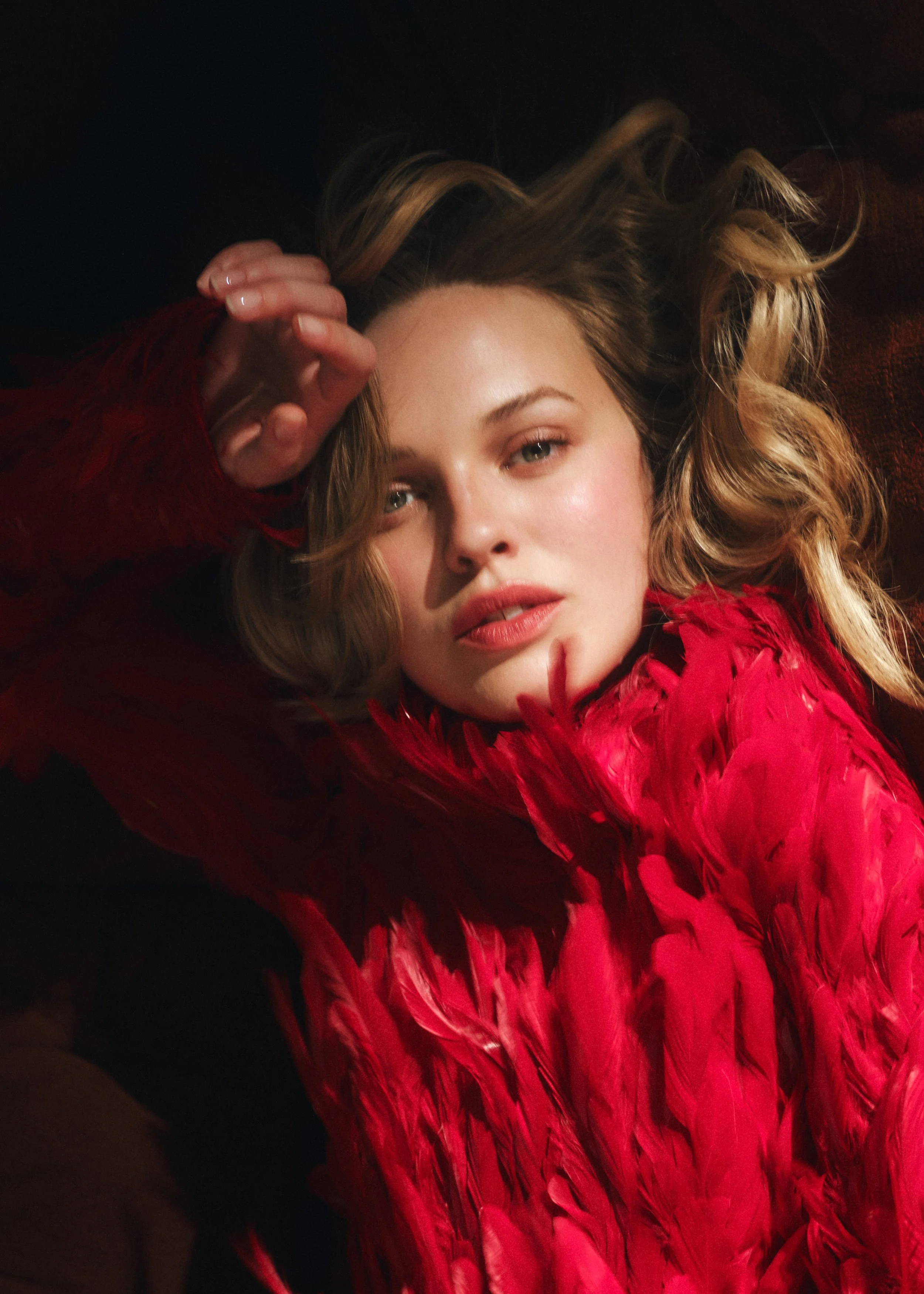 Odessa_Young_VanityFair_20250803_Look_01_00436.jpg