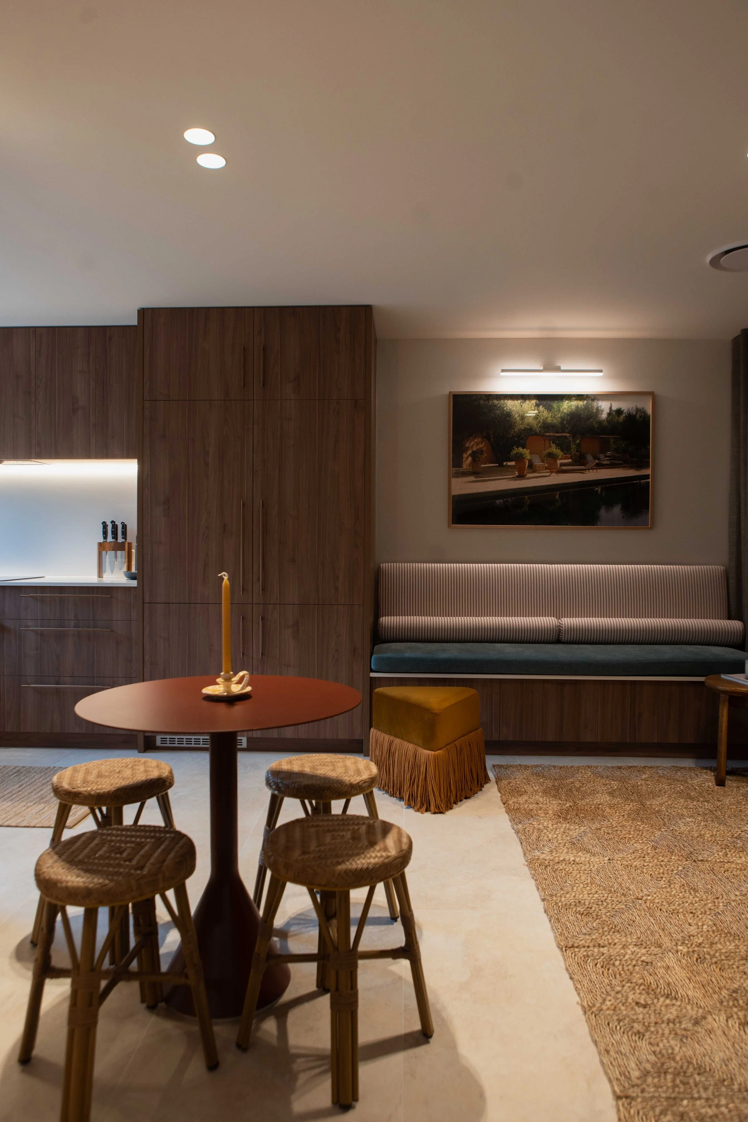 Greystone_Margit_Crescent_Sencillo-2.jpg