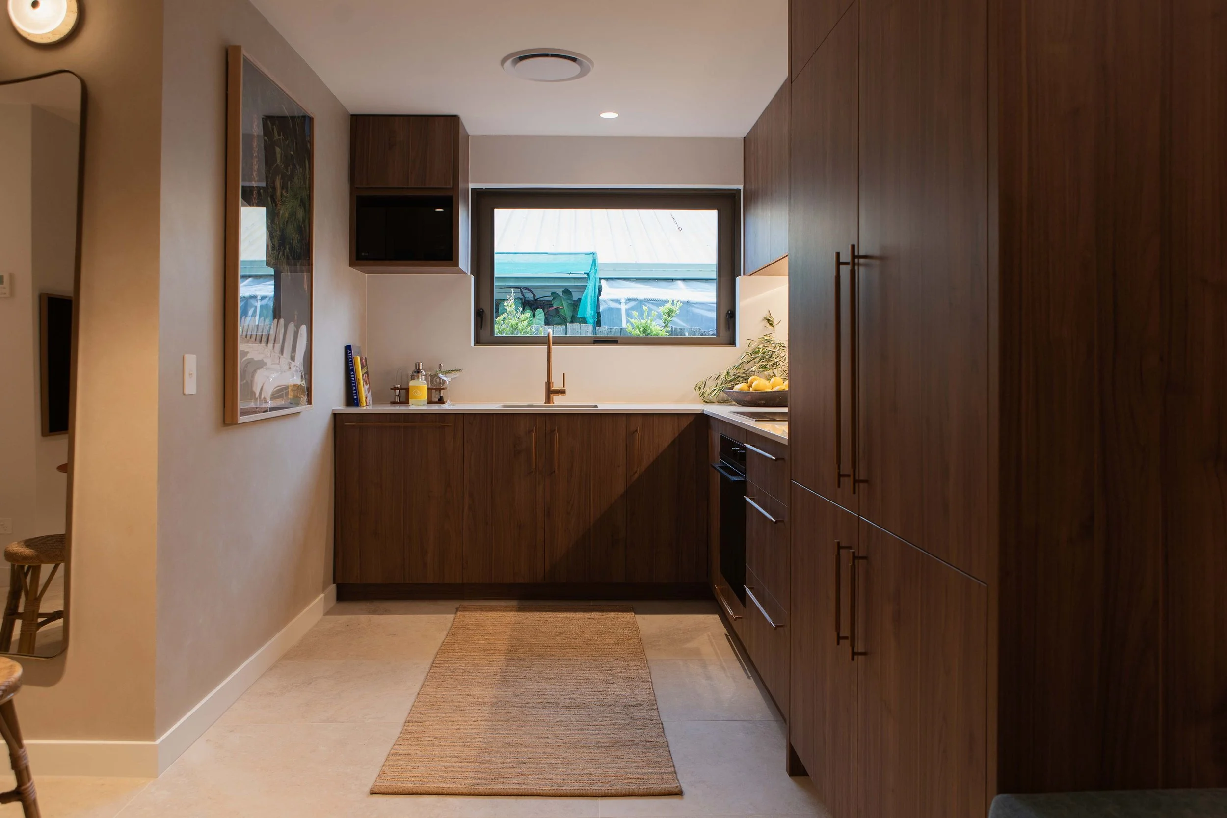 Greystone_Margit_Crescent_Sencillo-4.jpg