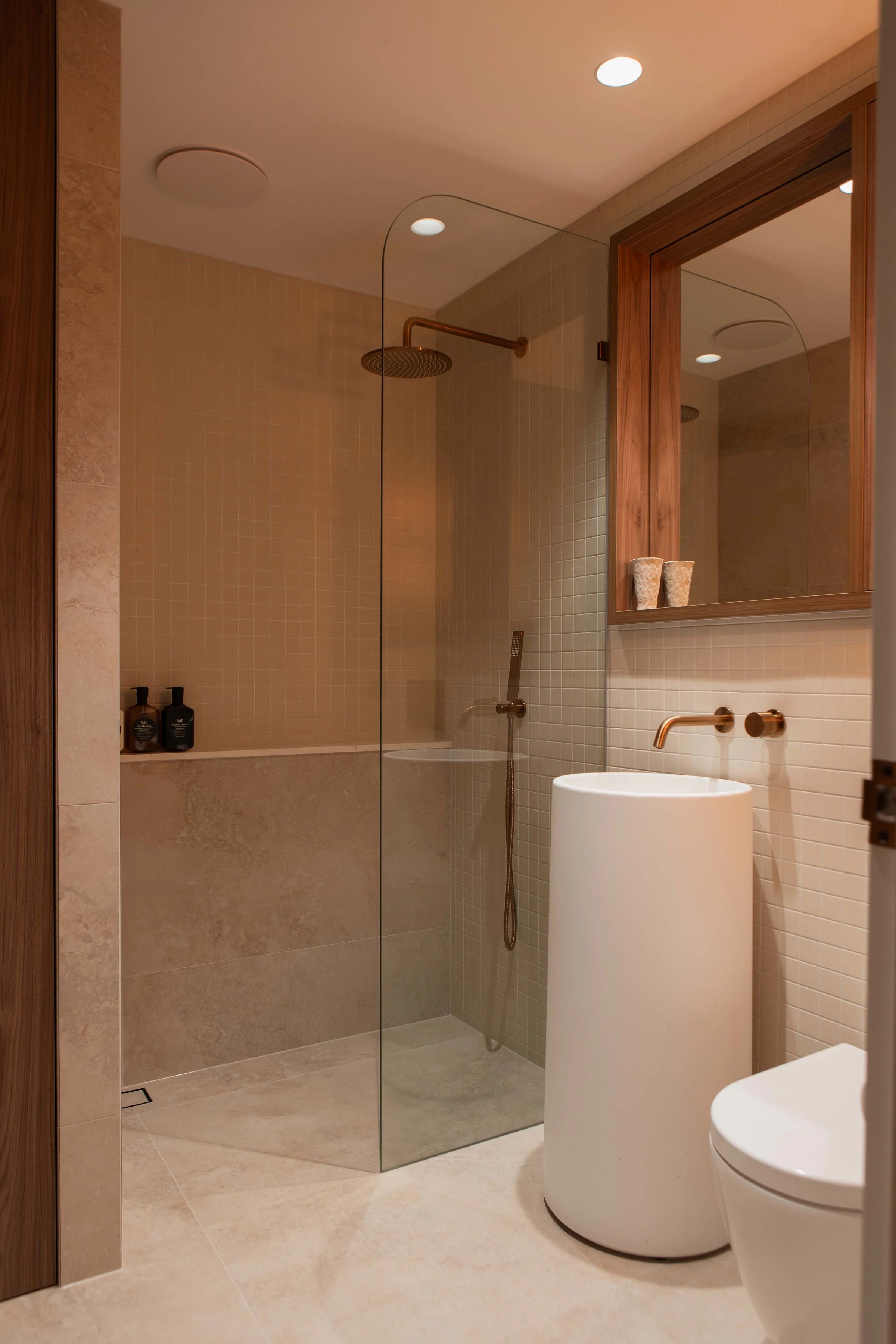 Greystone_Margit_Crescent_Sencillo-16.jpg