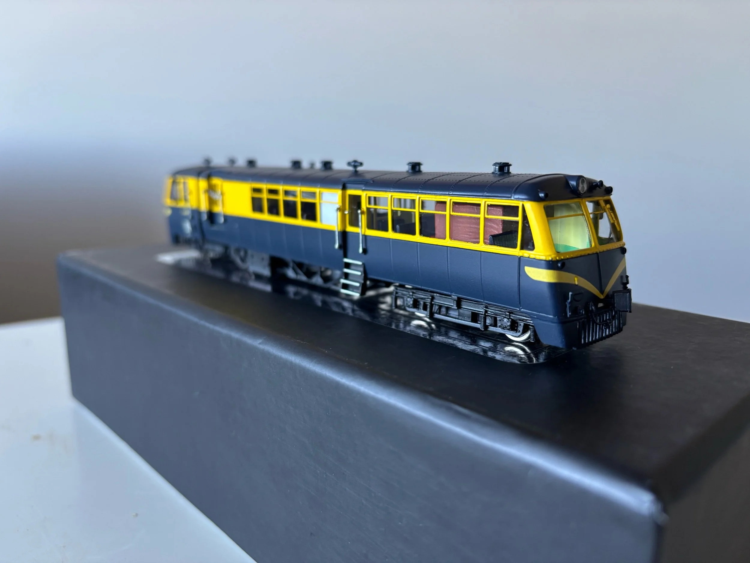 Trainbuilder Victorian Railways 153HP Walker