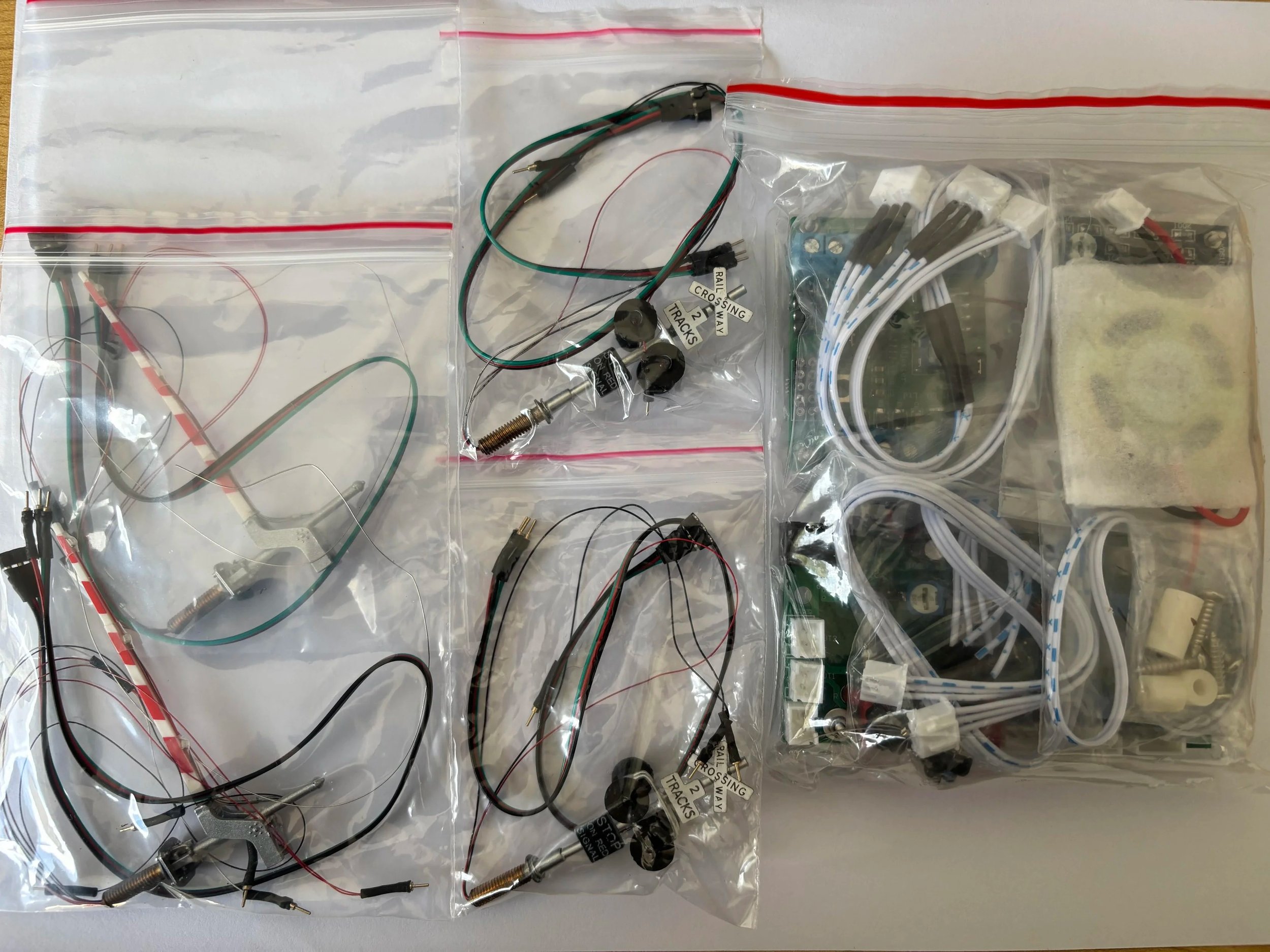 3-in-1 Signal Sound/Flashing light/Detection unit