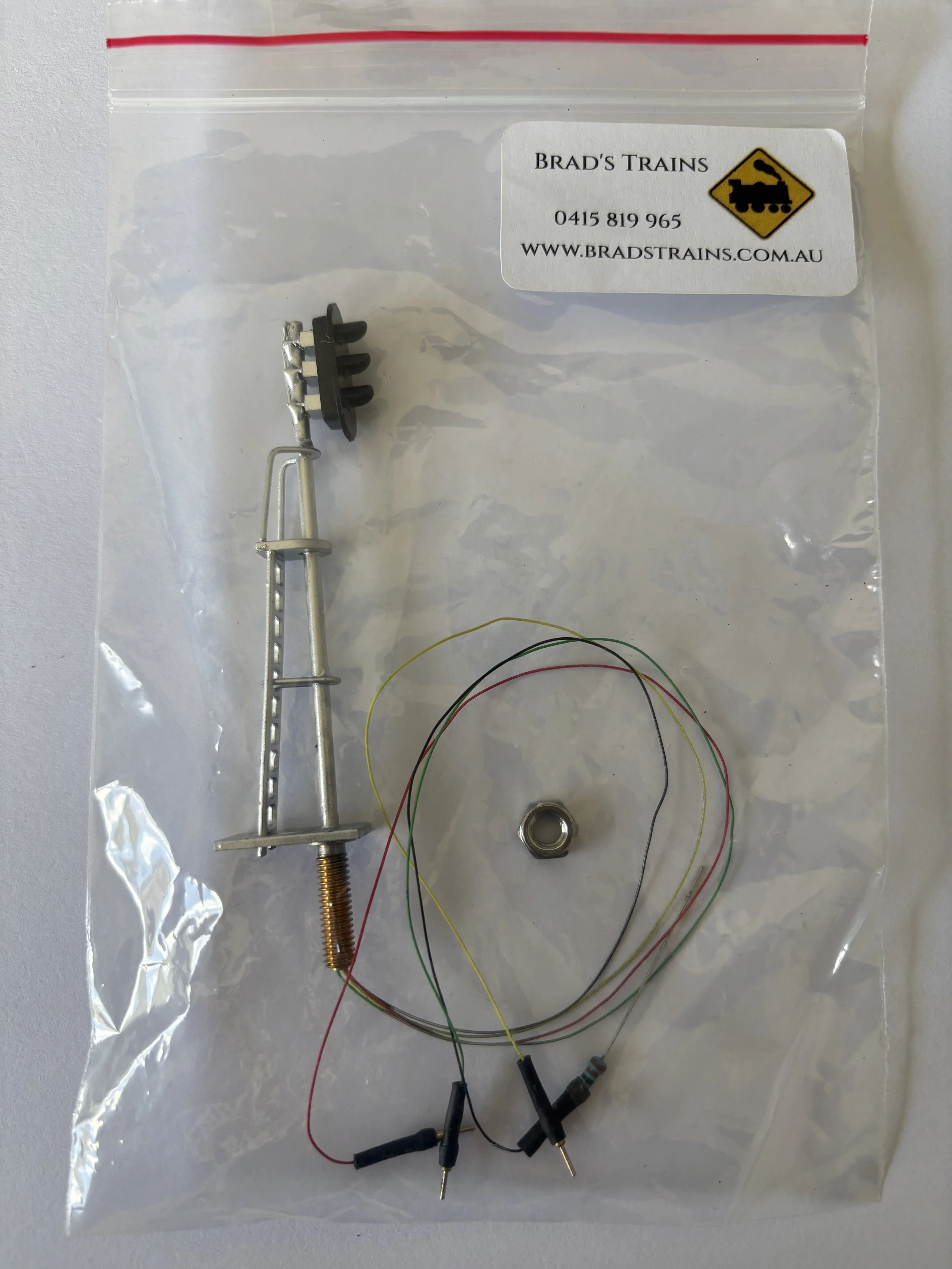 HO scale Three Aspect Signal