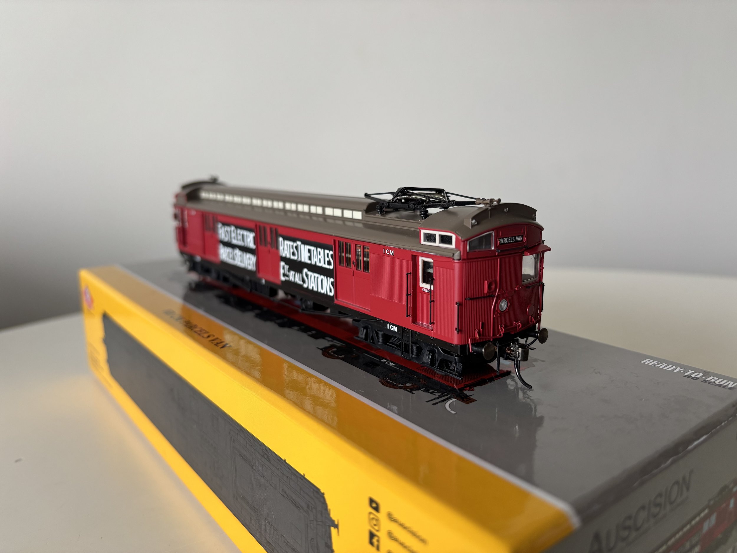 Auscision Victorian Railways CM Parcel Van - Red