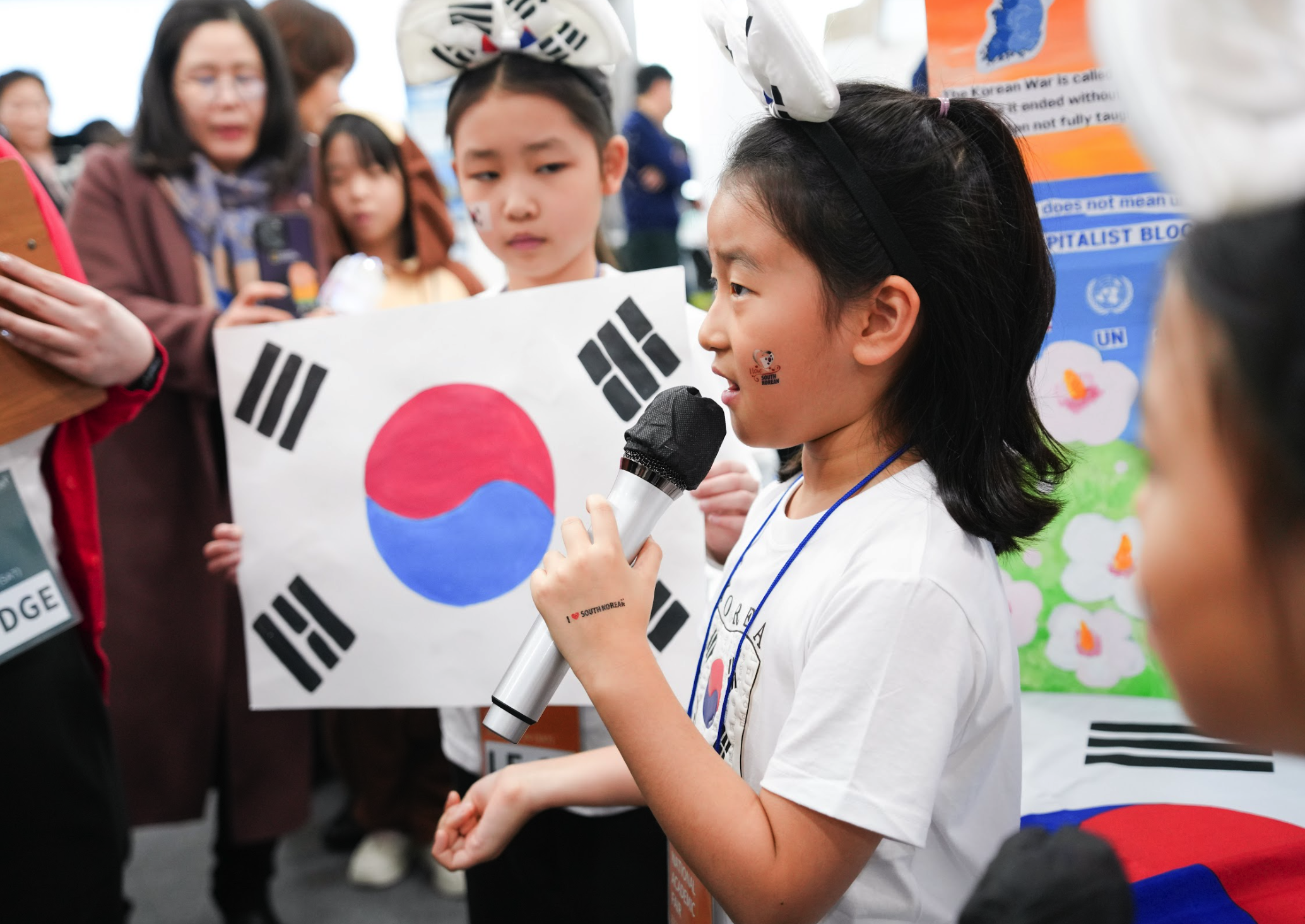 전시 및 발표 (4).png