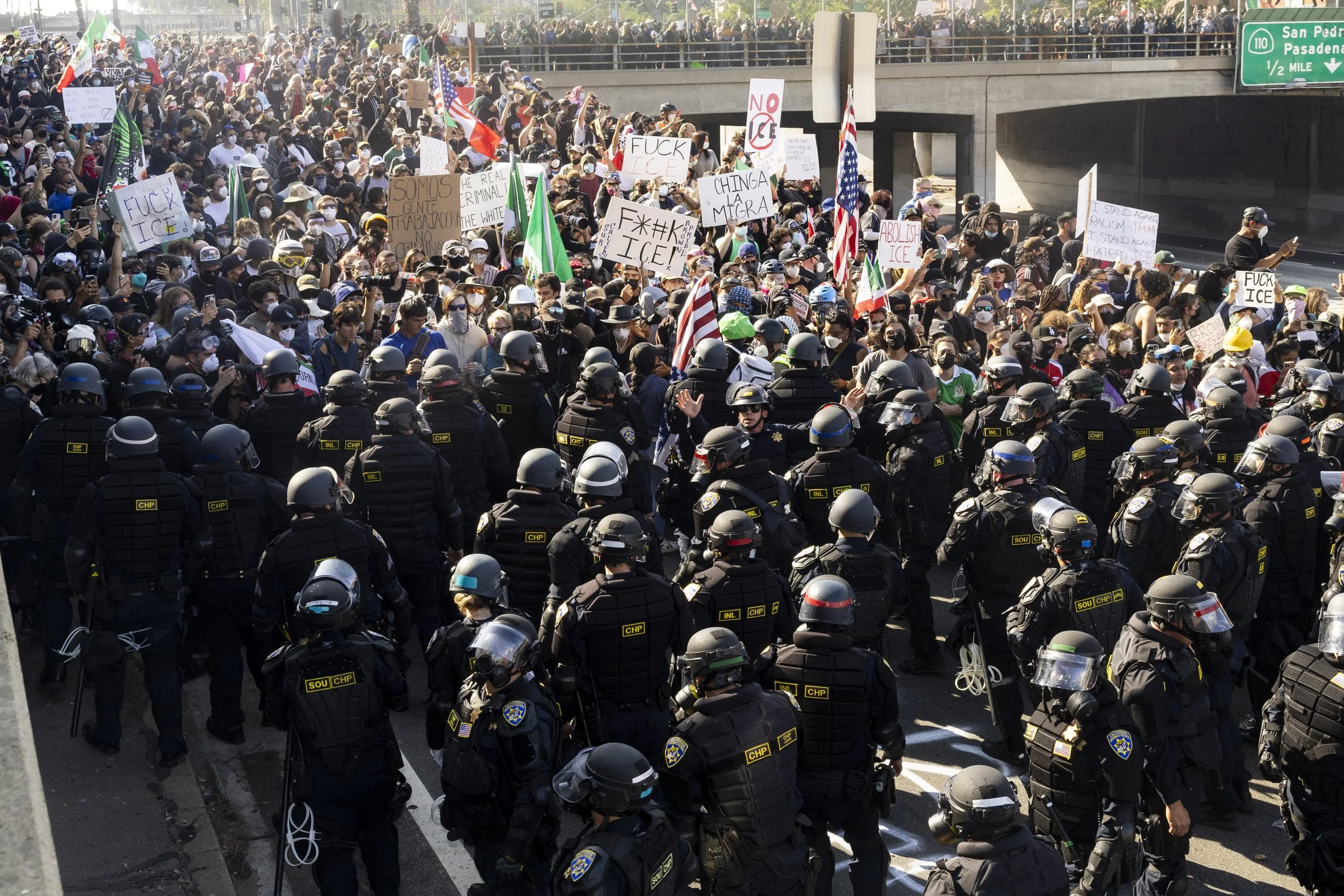 Jake_Crandall_NEWS_ICE_Protest_Day3-8866.jpg