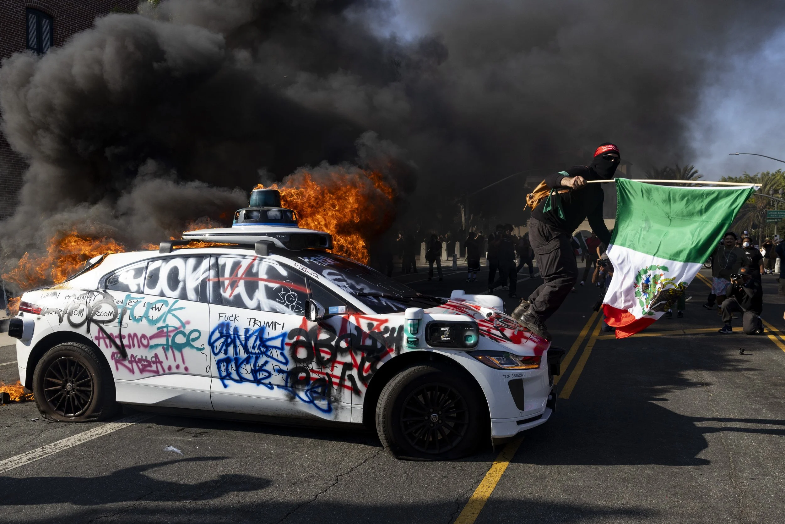 Jake_Crandall_NEWS_ICE_Protest_Day3-9134.jpg