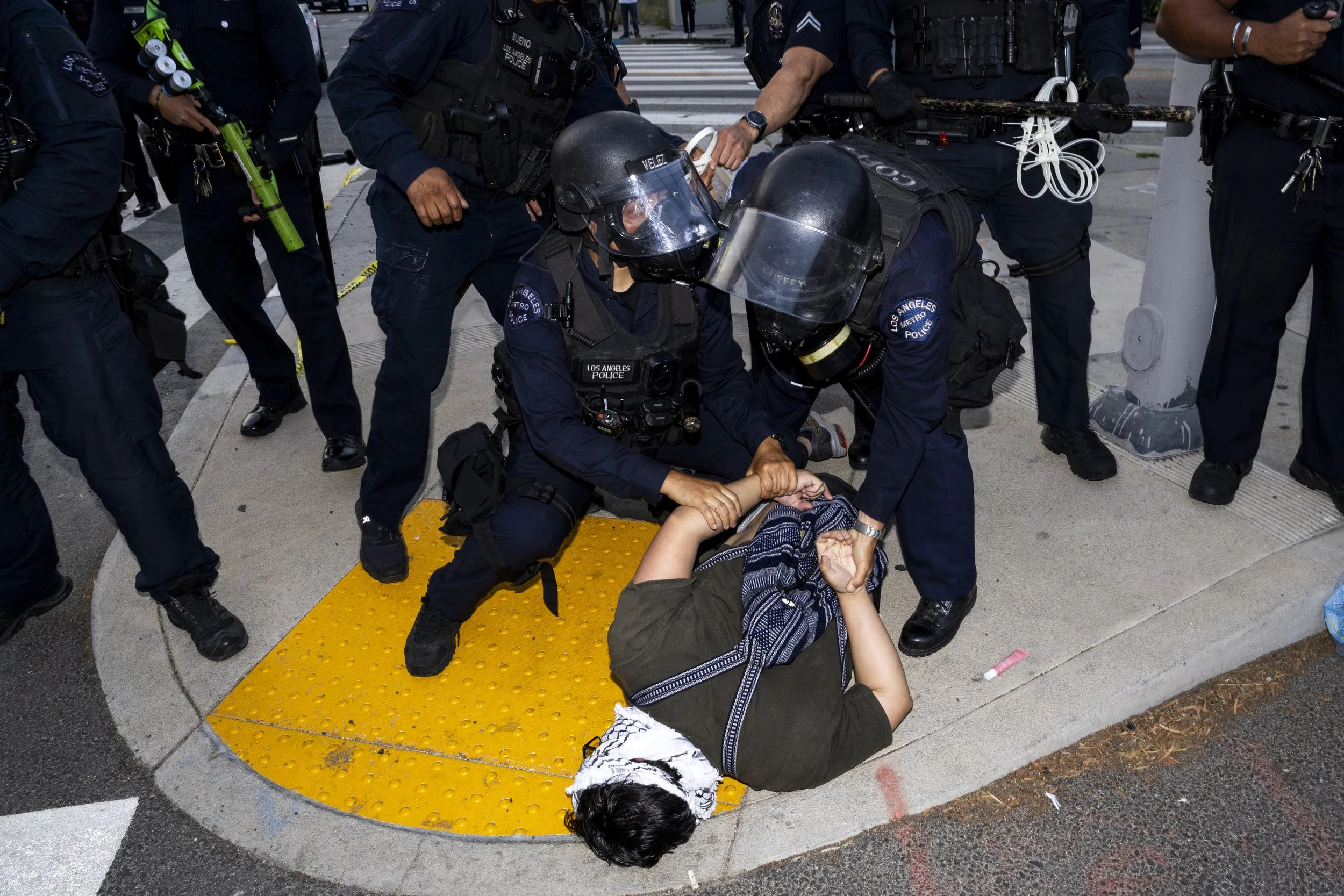 Crandall_Jake_news_ice_protest_6.6.25-0700.jpg