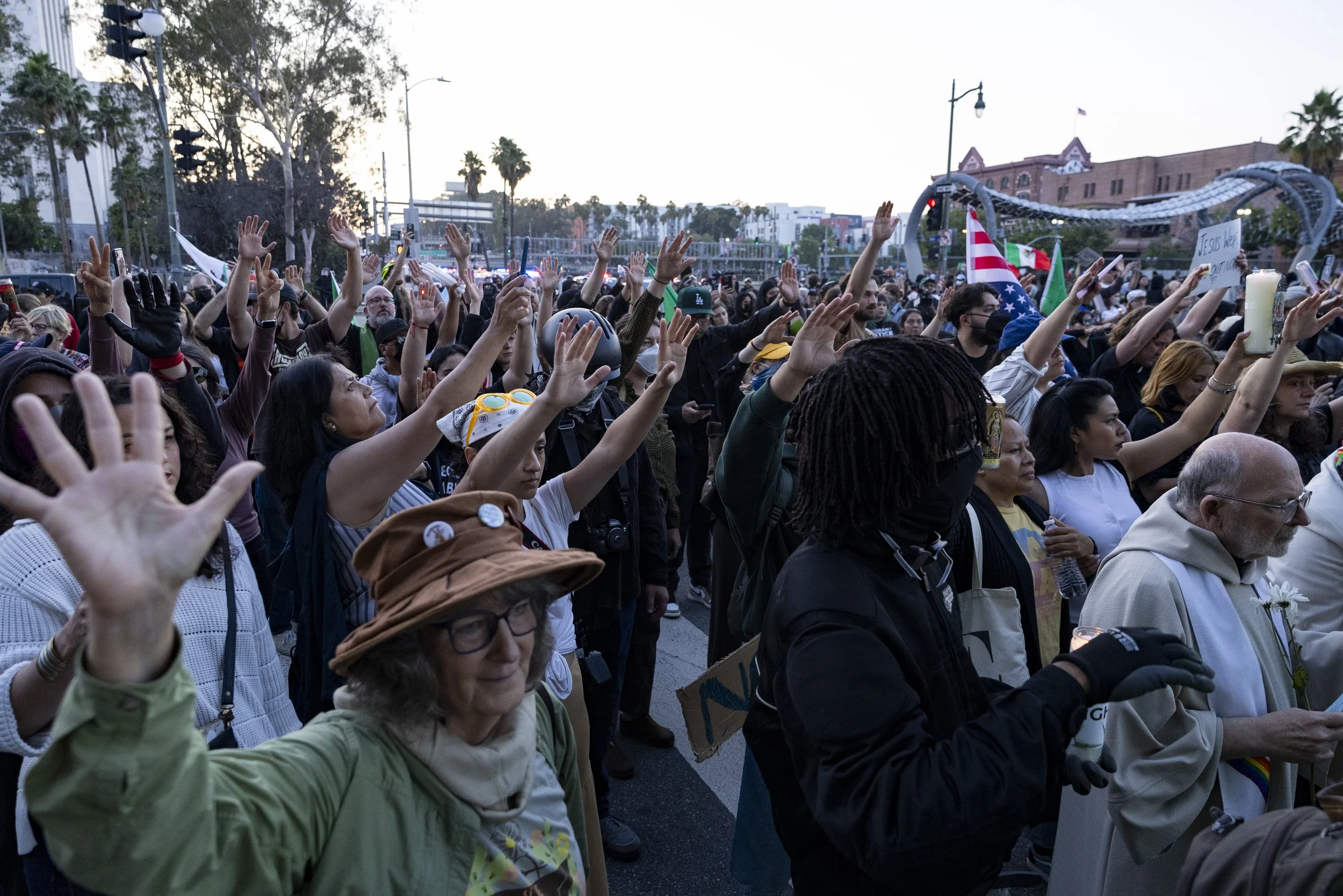 Jake_Crandall_NEWS_ICE_Protest_Day5-0730.jpg