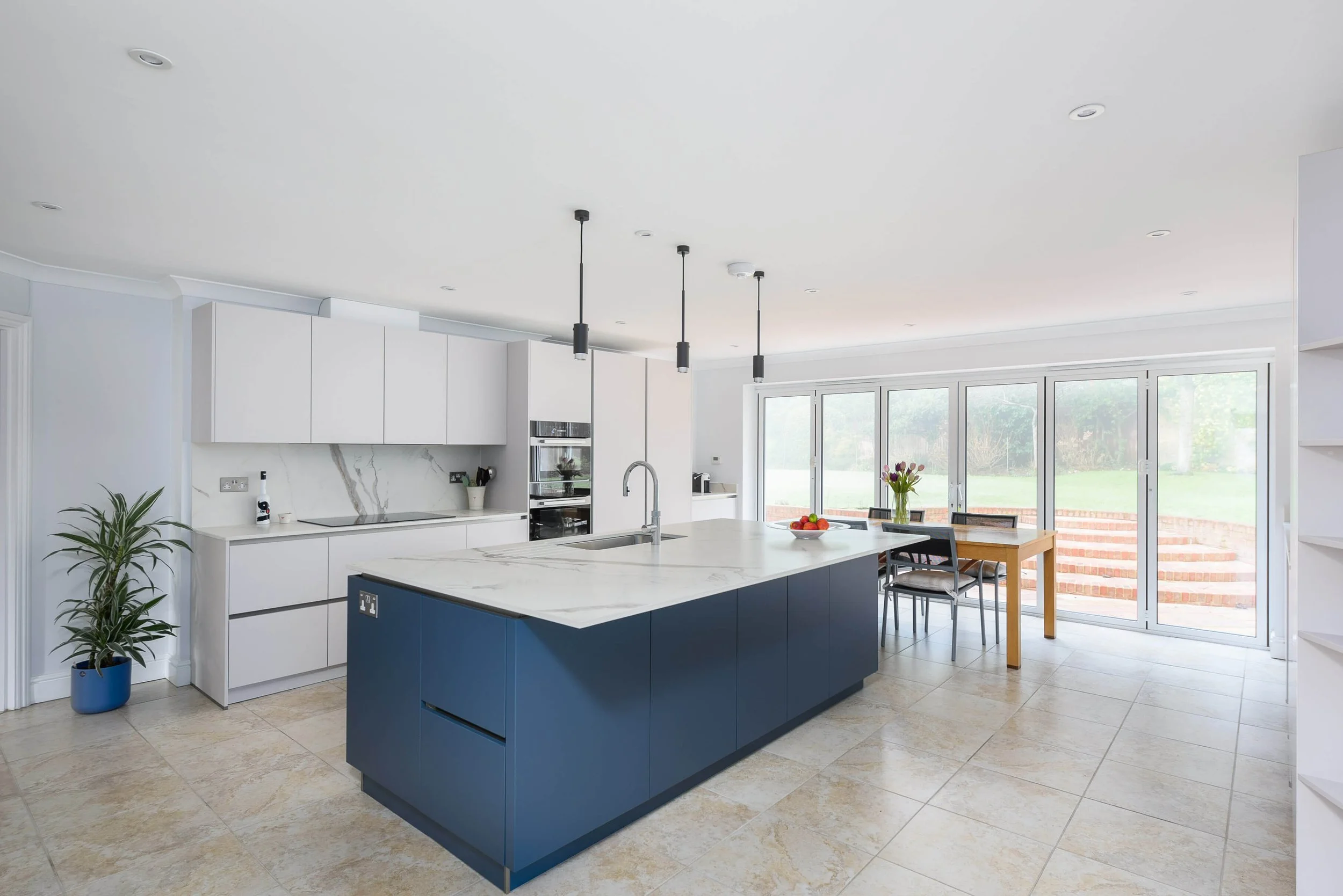 Blue & Taupe Handleless Kitchen in Buckinghamshire
