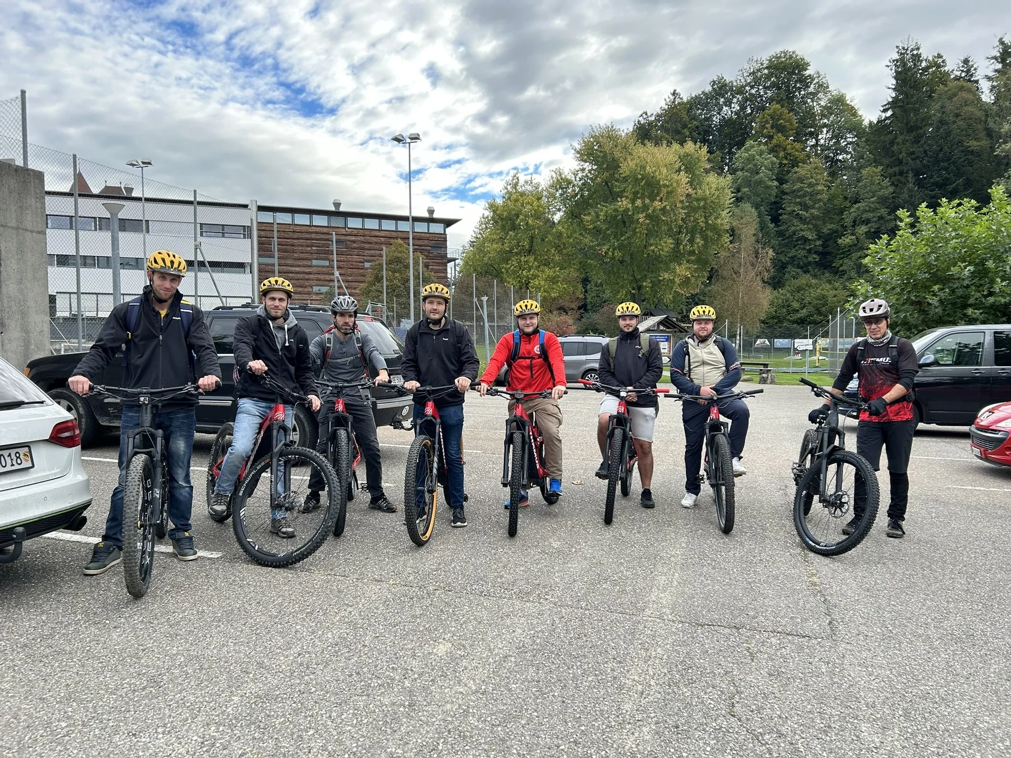 Teamevent Gruppenfoto.JPEG