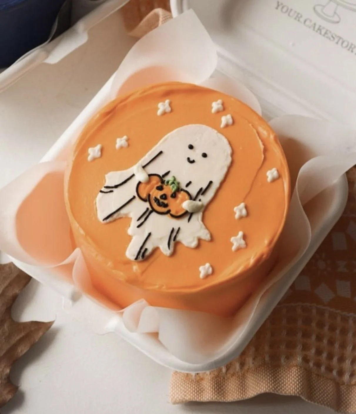 halloween cake 2.jpg